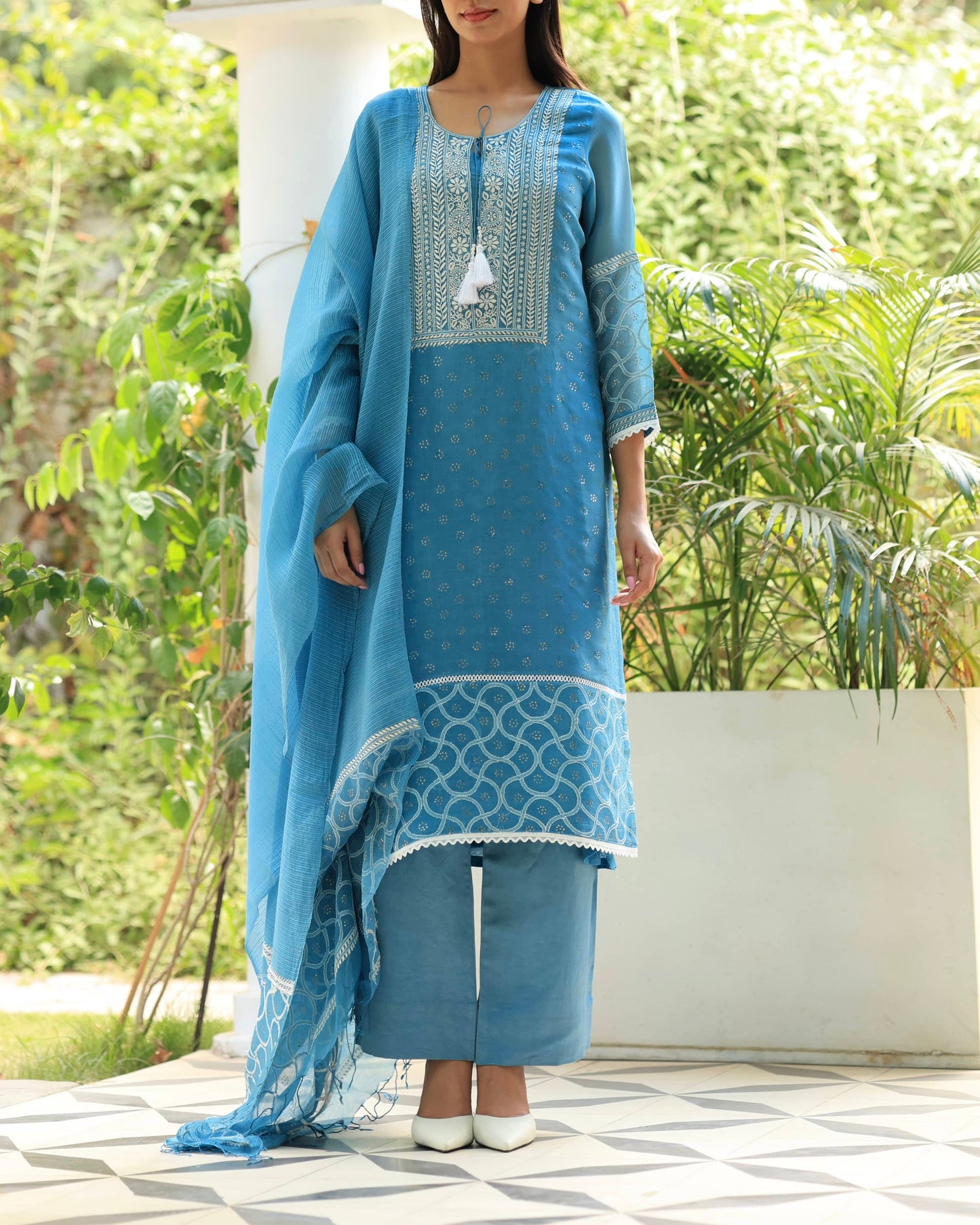 Blue Mukaish Kamdani Noor Organza Chikankari Kurta Set