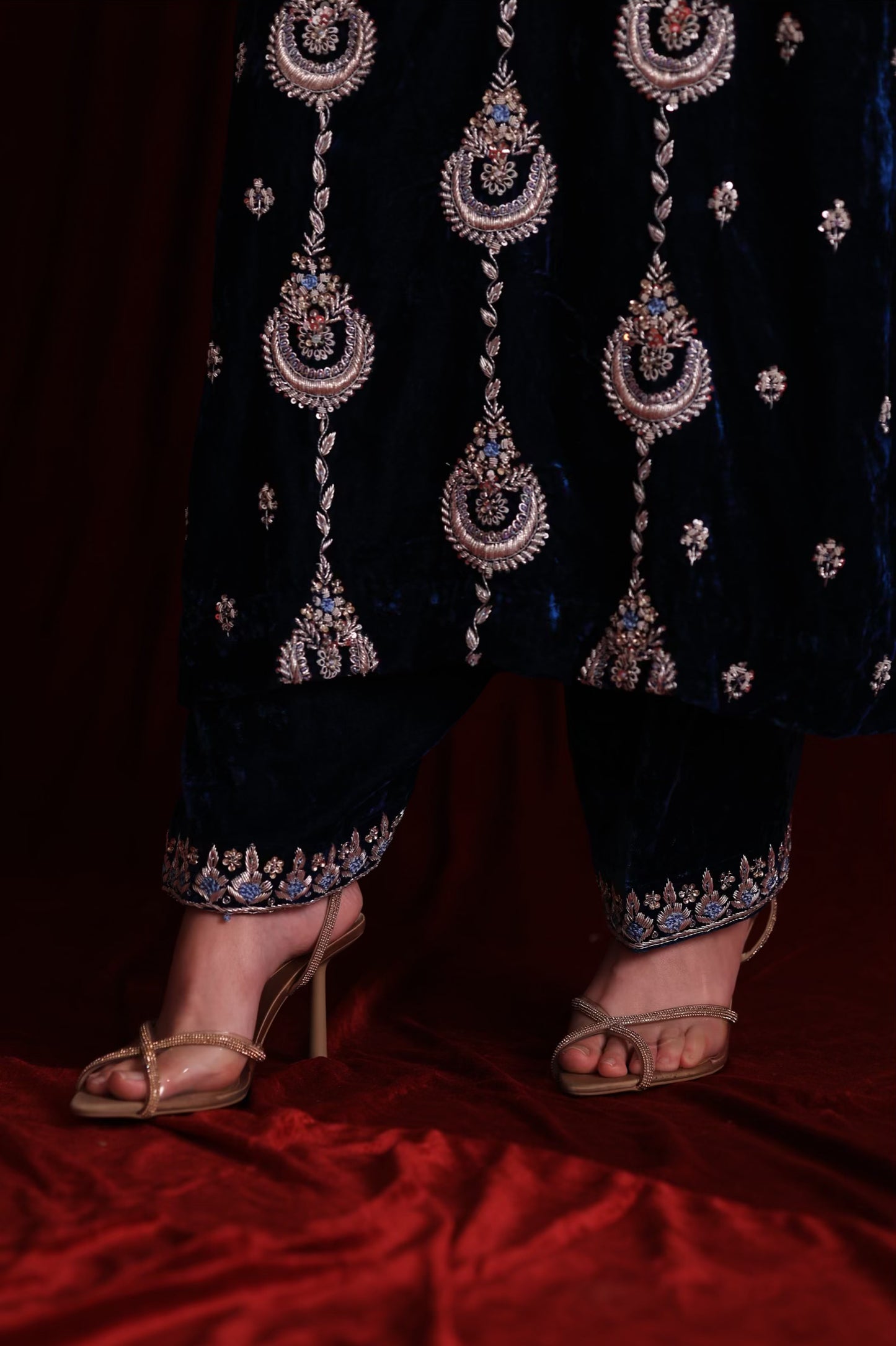 Blue Shade | Saman Velvet Ready To Wear Kurta Set
