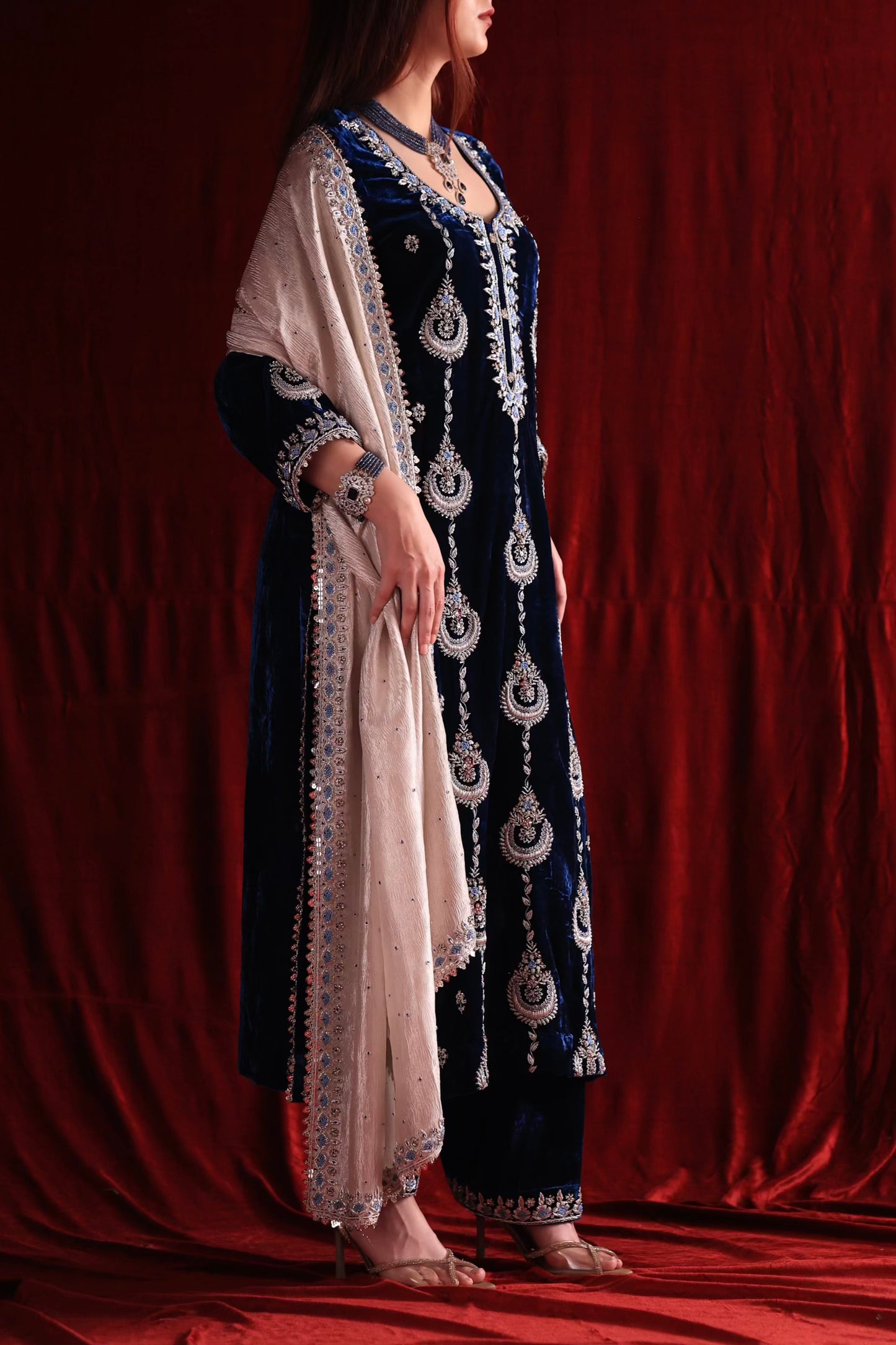 Blue Shade | Saman Velvet Ready To Wear Kurta Set
