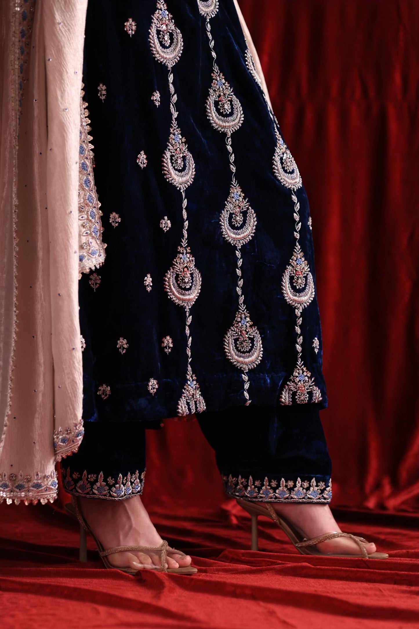 Blue Shade | Saman Velvet Ready To Wear Kurta Set