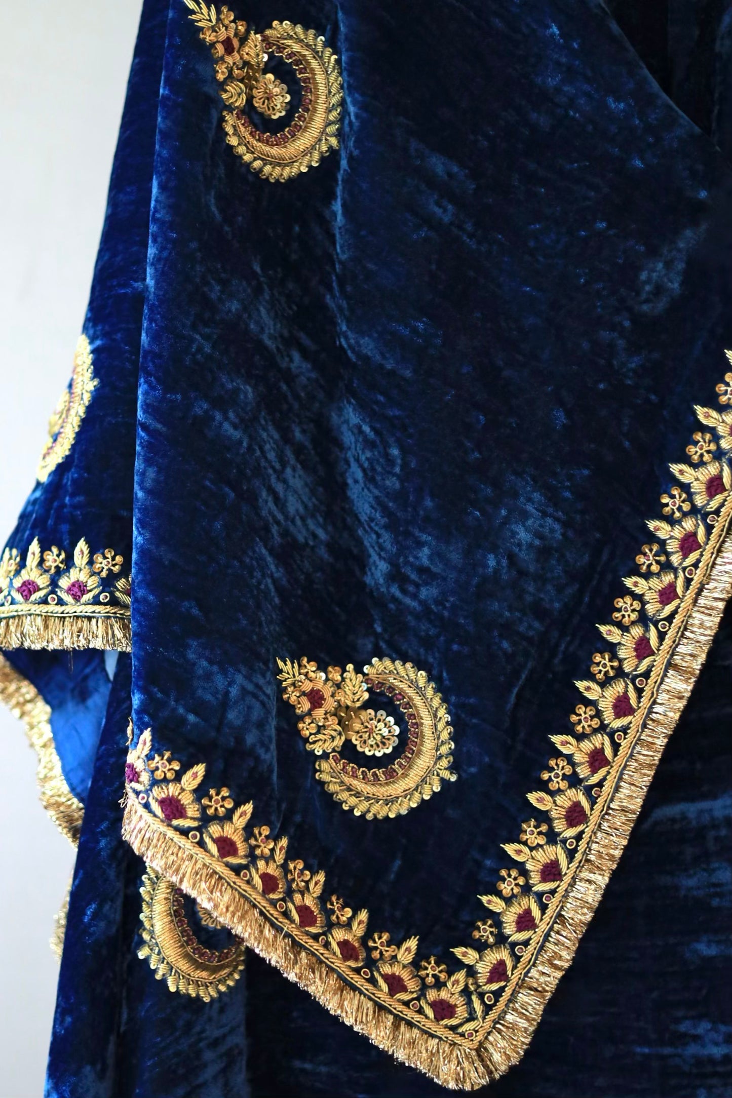 Blue Shade Saman Velvet Shawls