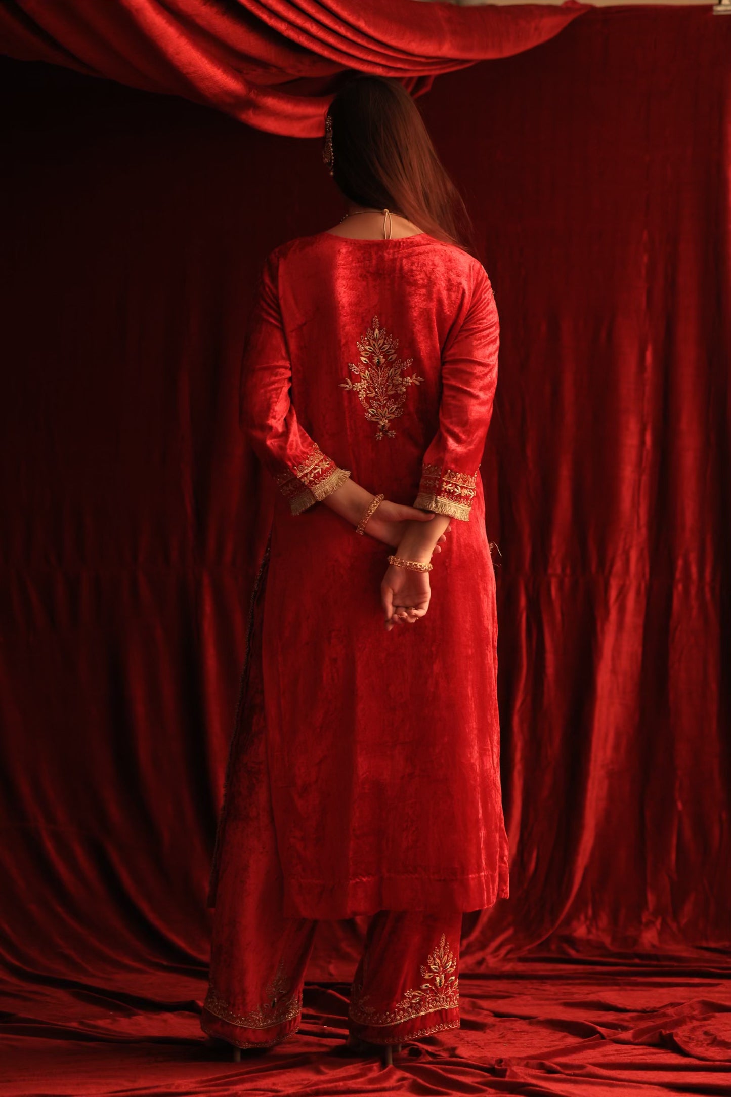 Crimson Red Shade | Saman Velvet Ready To Wear Kurta Set