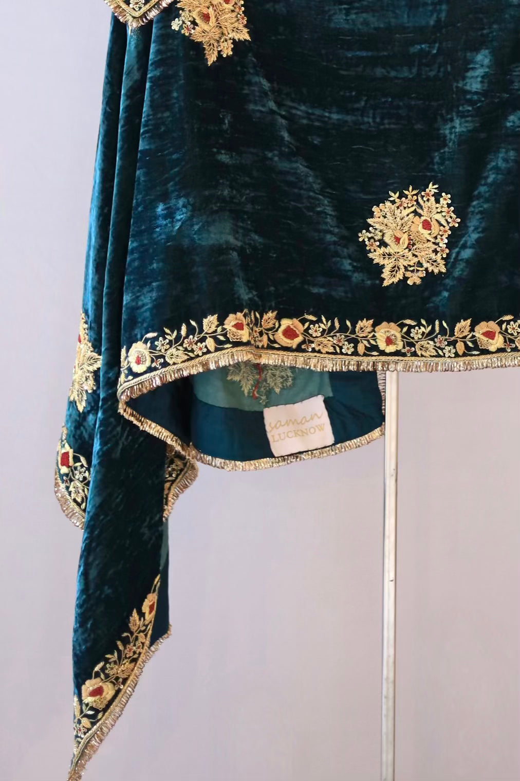 Dark Blue Shade Saman Velvet Shawls
