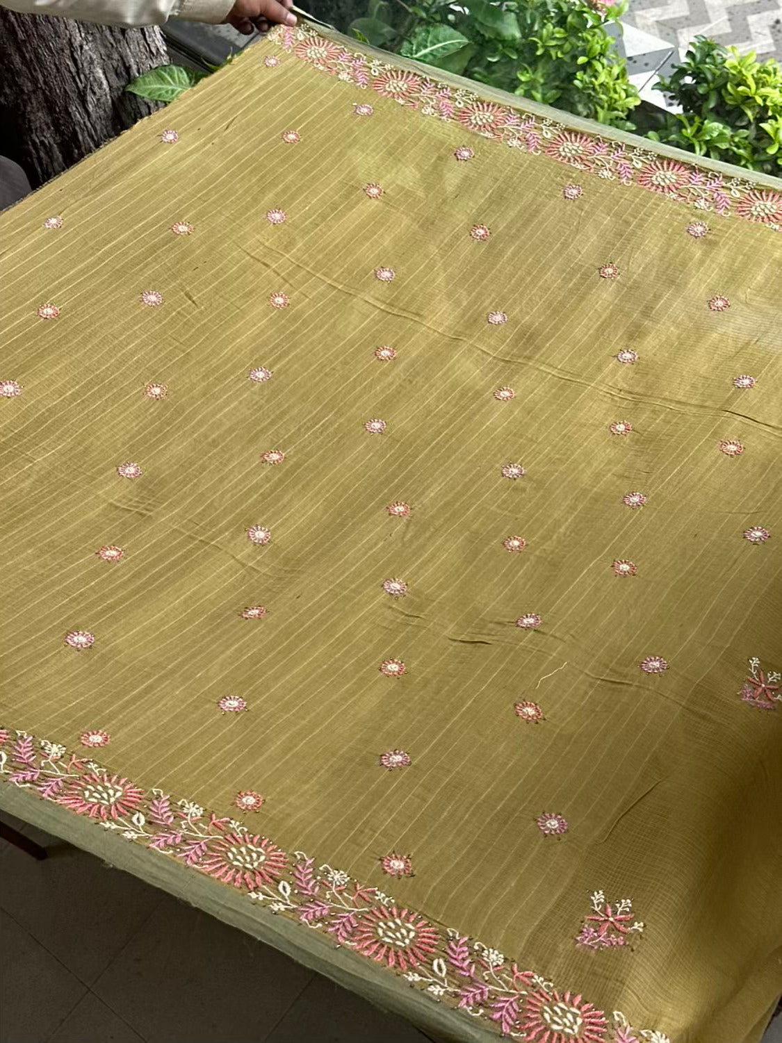 Green Silk Gheecha Palla Kota Chikankari Saree With Mukaish Kamdani