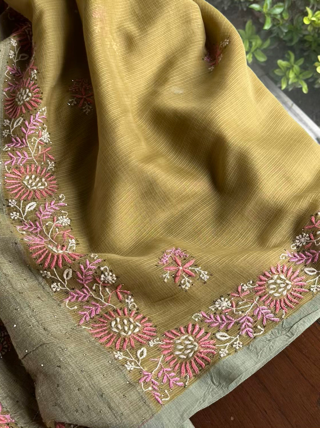 Green Silk Gheecha Palla Kota Chikankari Saree With Mukaish Kamdani