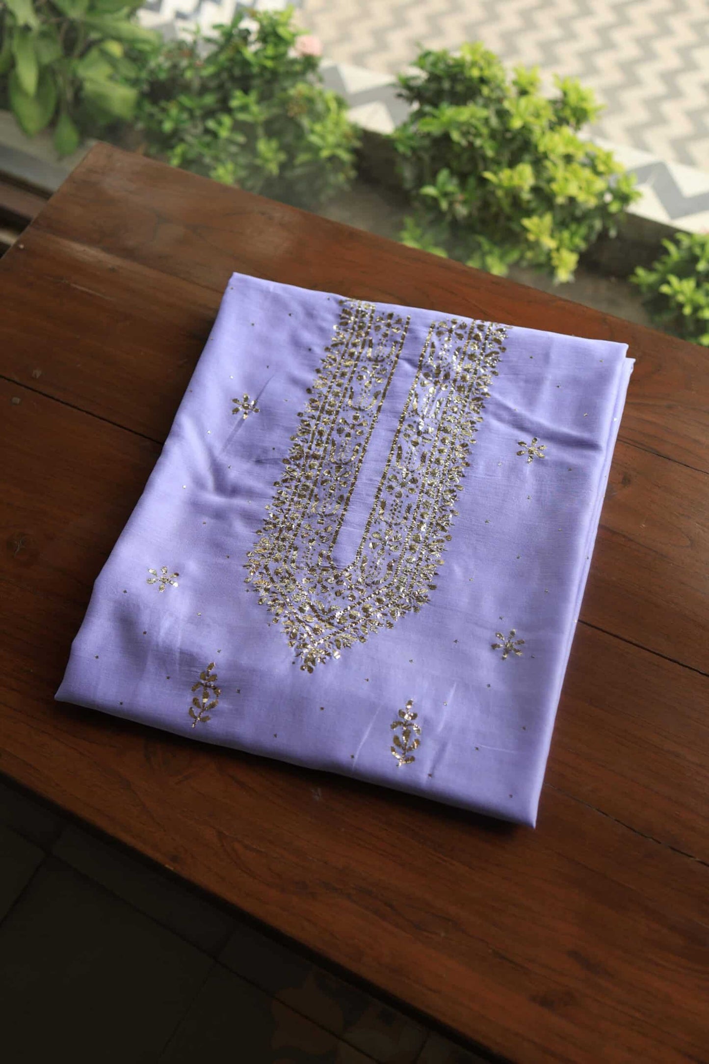 Lavender Chanderi Mukaish Badla Unstitched Chikankari Unisex Kurtas