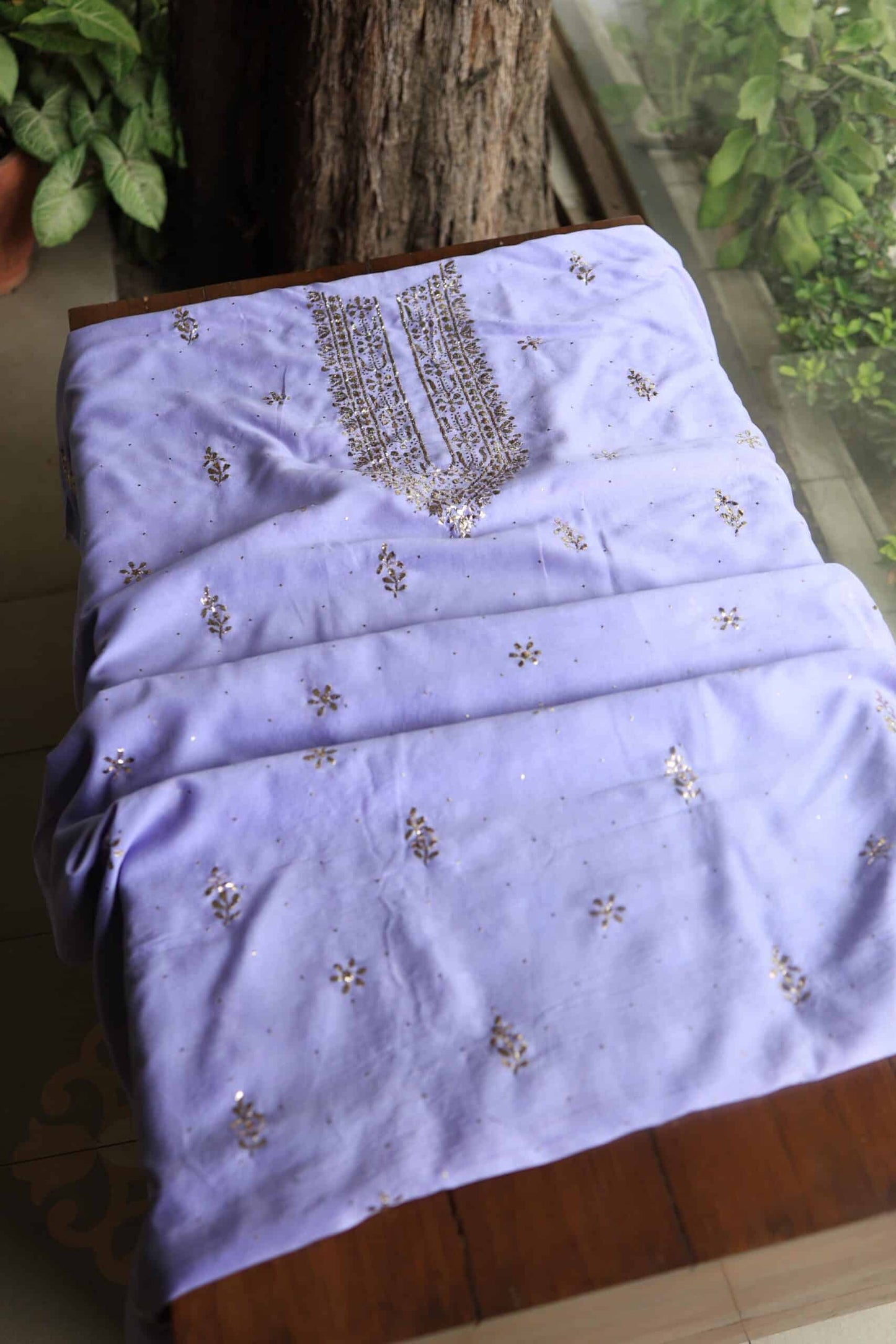 Lavender Chanderi Mukaish Badla Unstitched Chikankari Unisex Kurtas