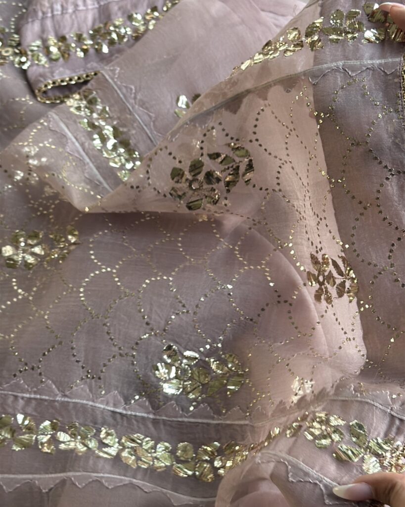 Lavender Noor Organza Applique Kurta Set