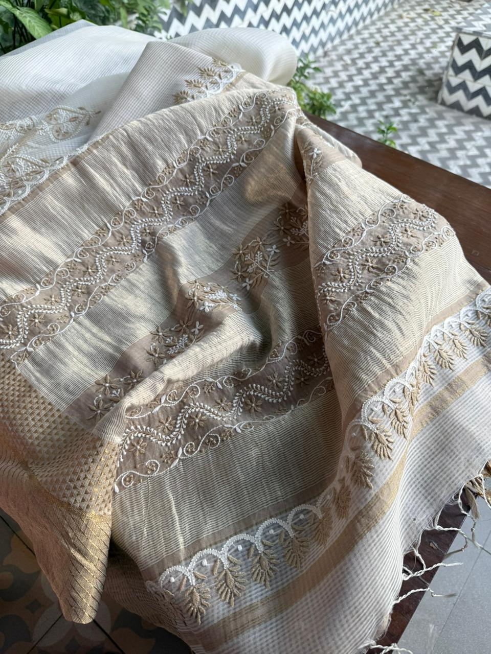 Mangalgiri Kota Chikankari Crescent Saree