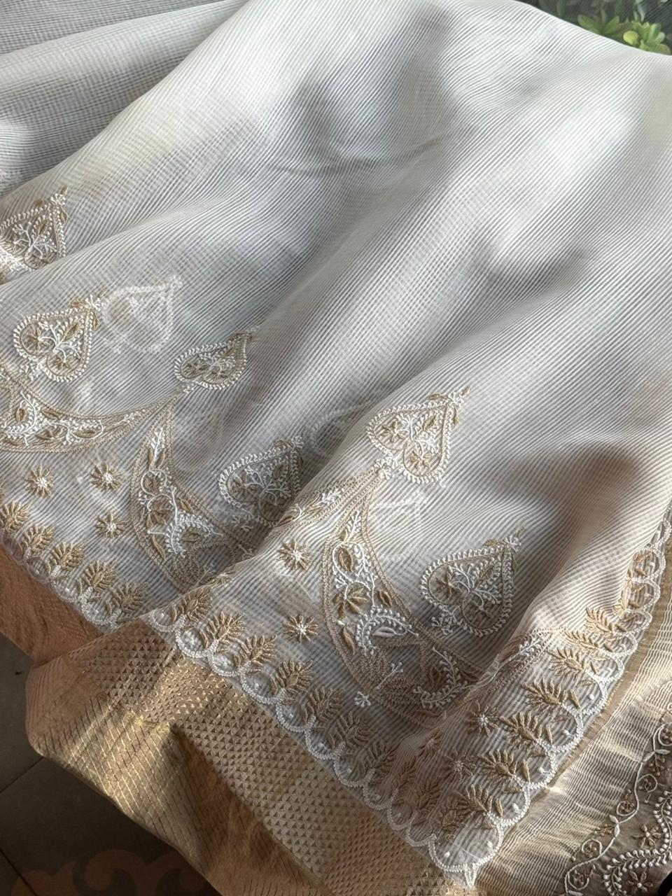 Mangalgiri Kota Chikankari Crescent Saree
