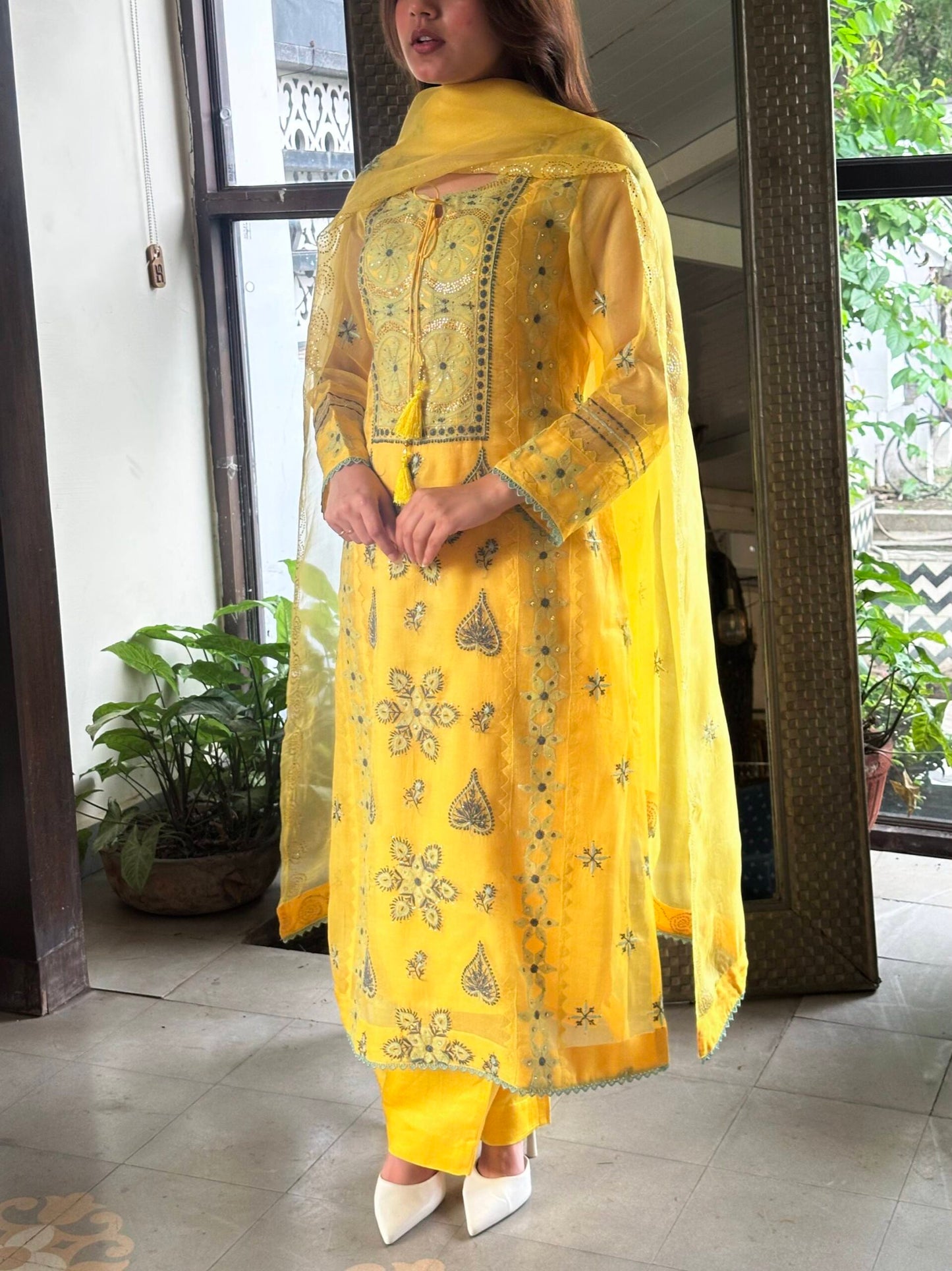 Mango Yellow Noor Organza Silk Chikankari Kurta Dupatta Set With Mukaish Kamdani