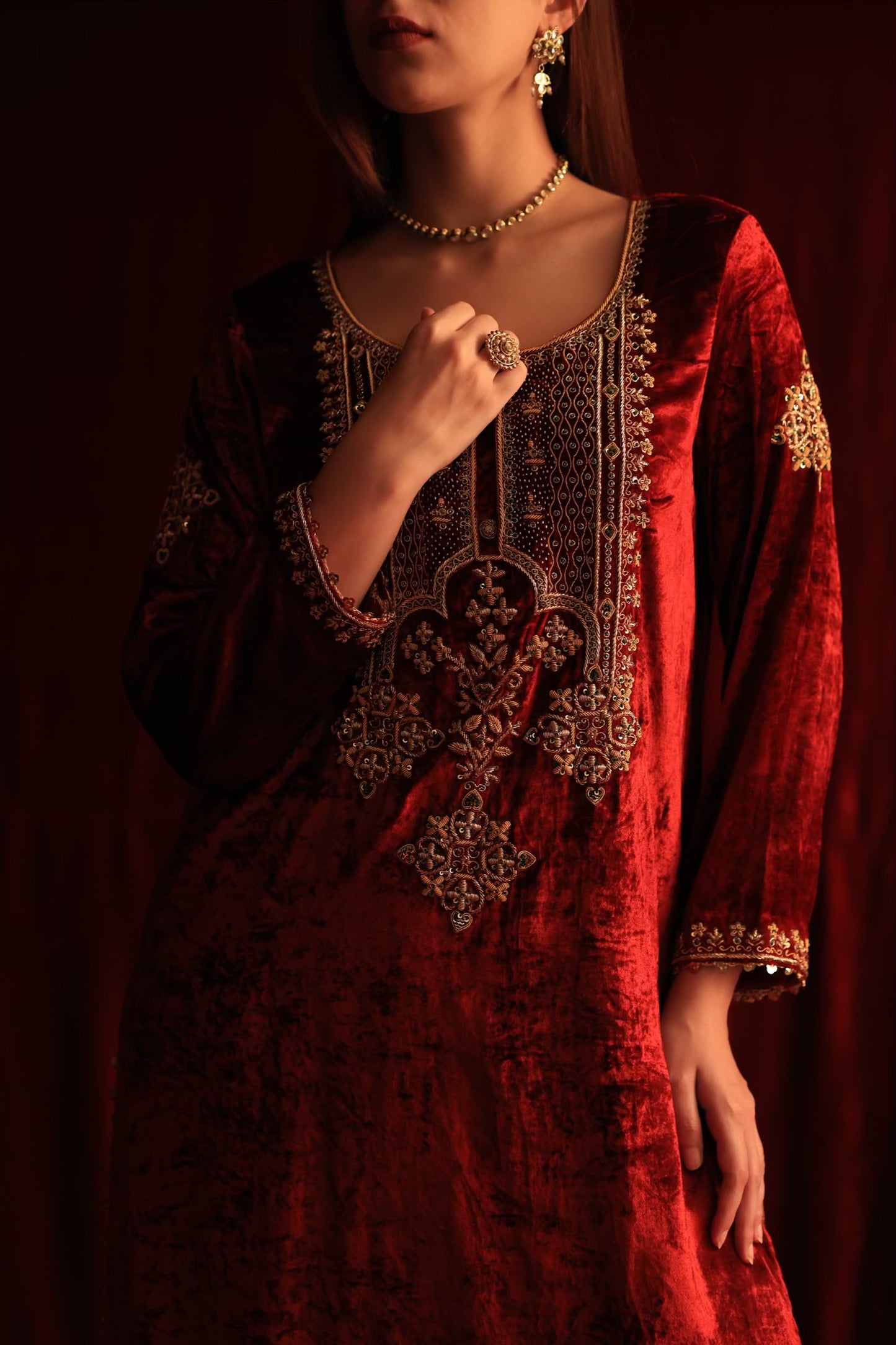 Maroon Shade | Saman Velvet Ready To Wear Kurta Set