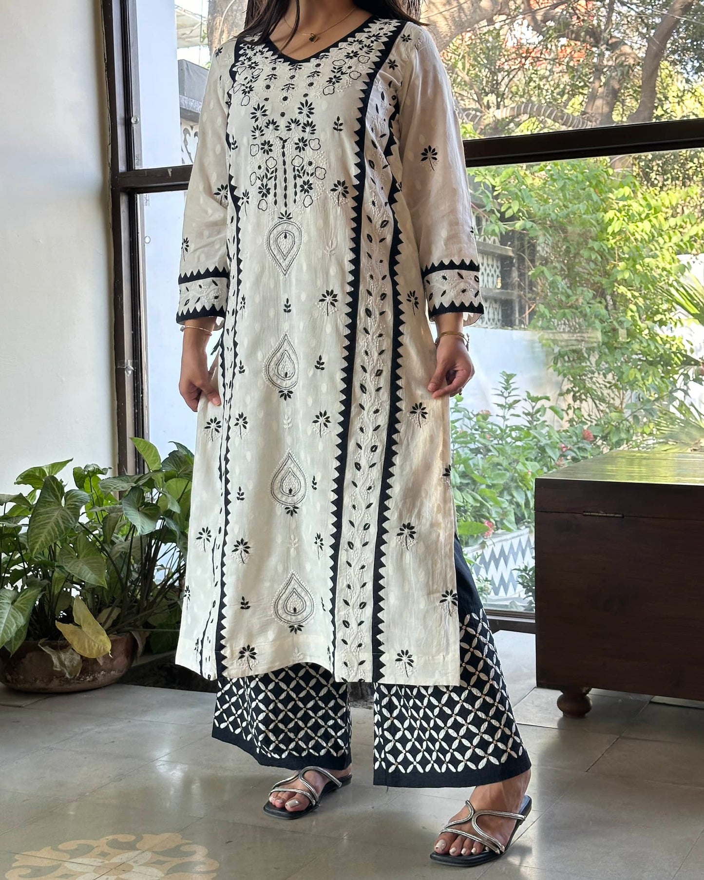 Monochrome Applique Cotton Chikankari Kurta