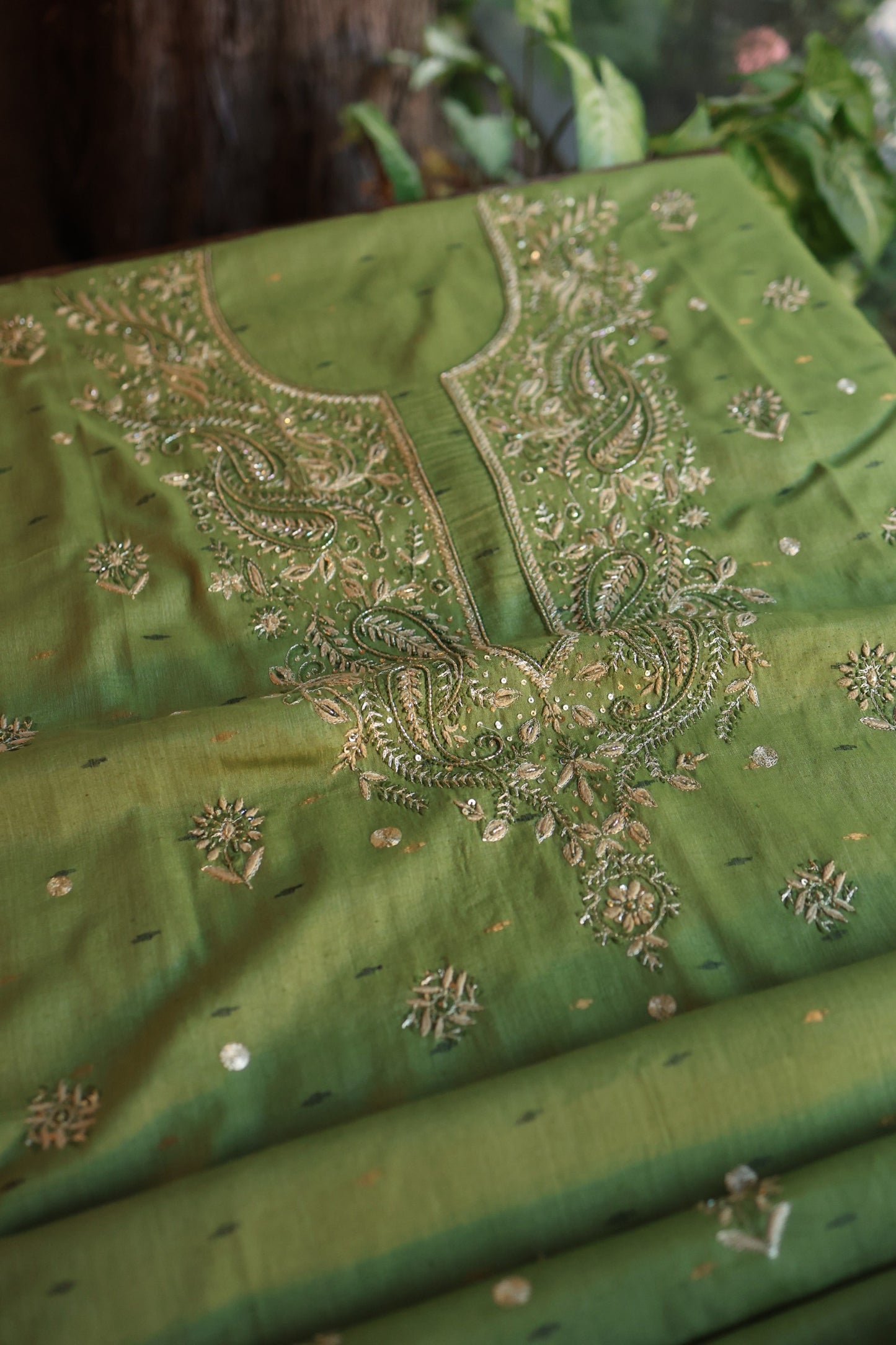 Moss Green Shade Jamdani X Chikankari Unstitched Fabric