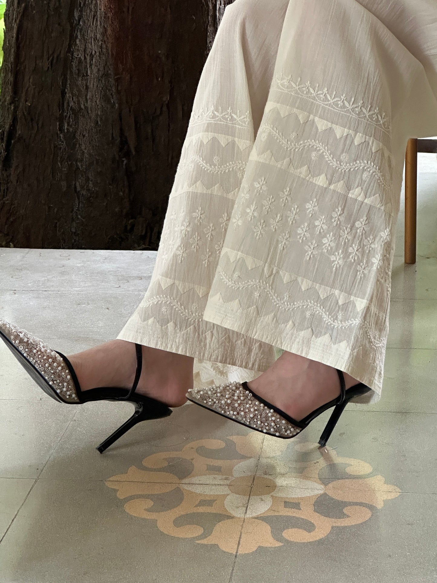 Off White Daraz Cotton Applique Chikankari Palazzo