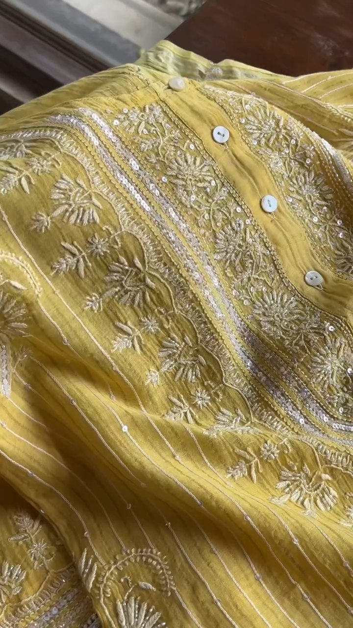 Pastel Yellow Soft Malmal Stripe Pattern Pearl Work Chikankari Kurta Set