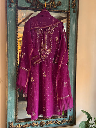 Plum Purple Mukaish Kamdani Mul Chanderi Straight Cut Kurta Set