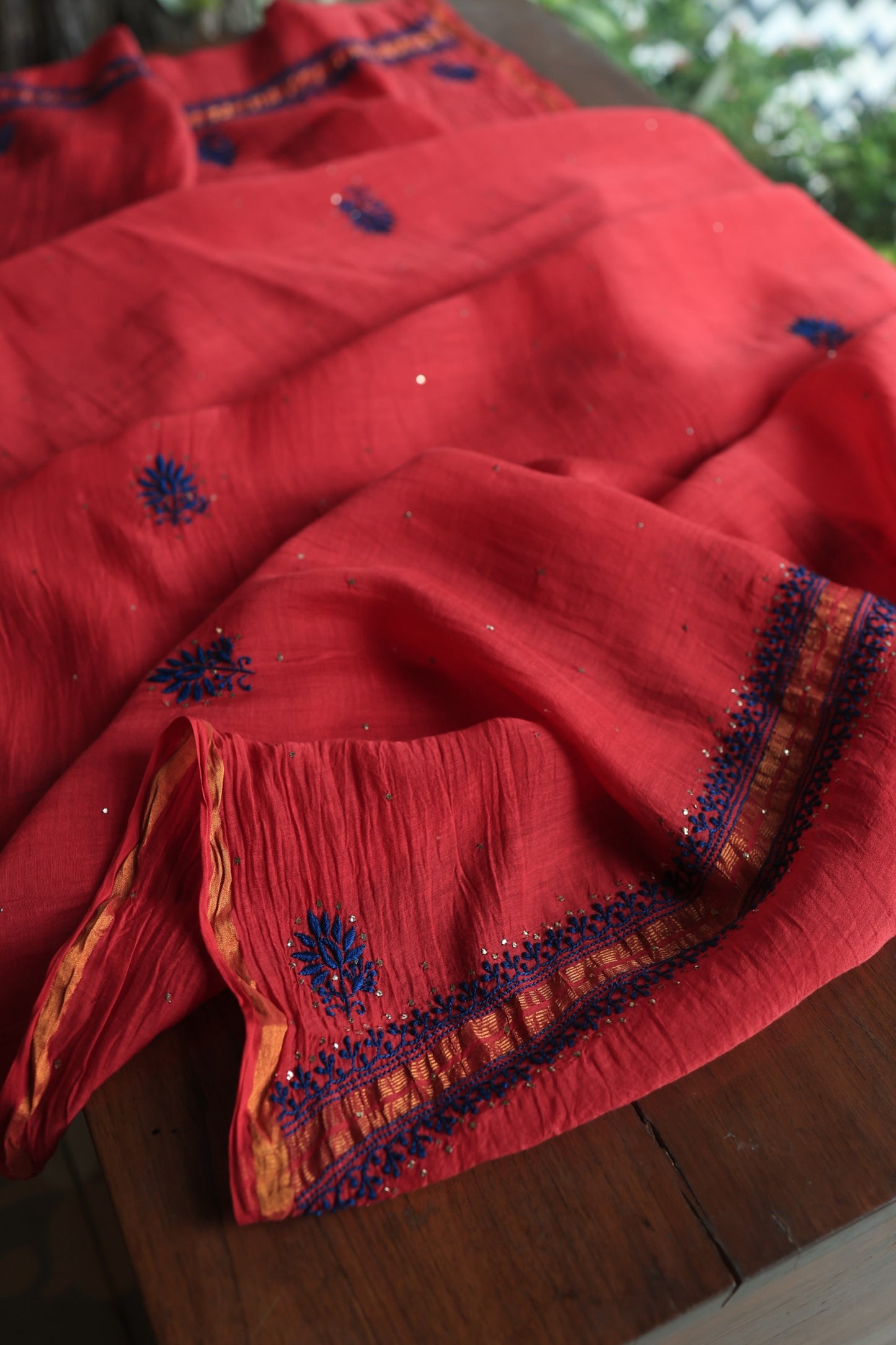 Red & Blue Mal Cotton Chikankari Unstitched Fabrics With Kamdani