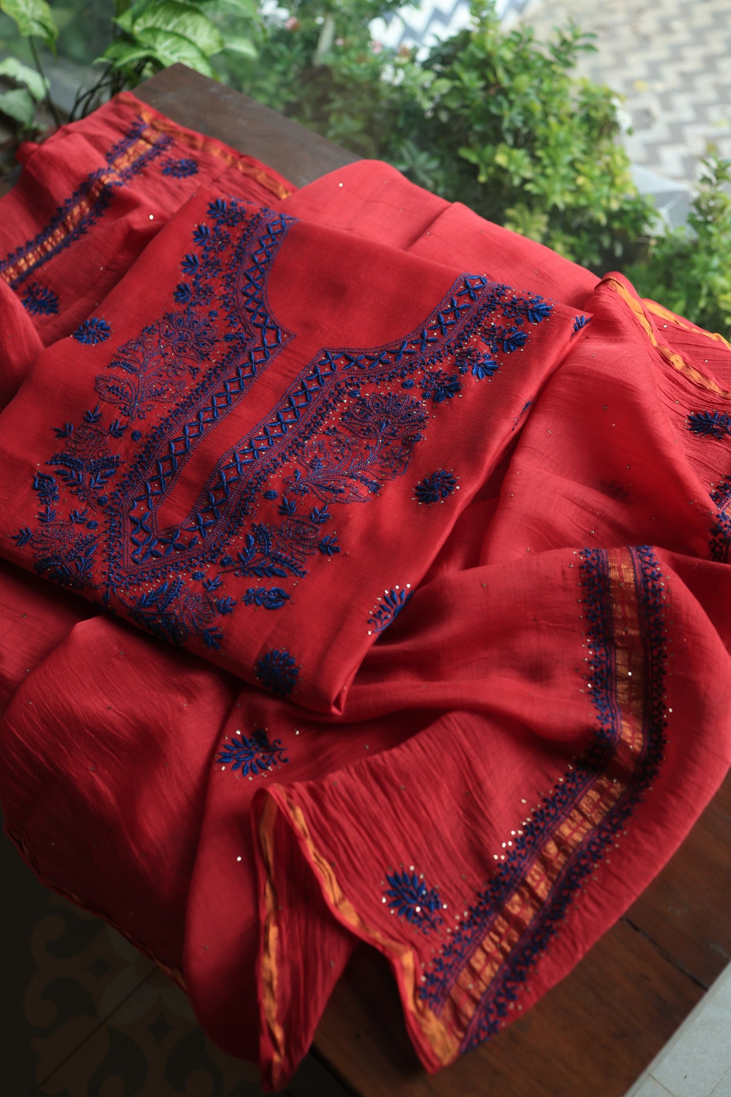 Red & Blue Mal Cotton Chikankari Unstitched Fabrics With Kamdani
