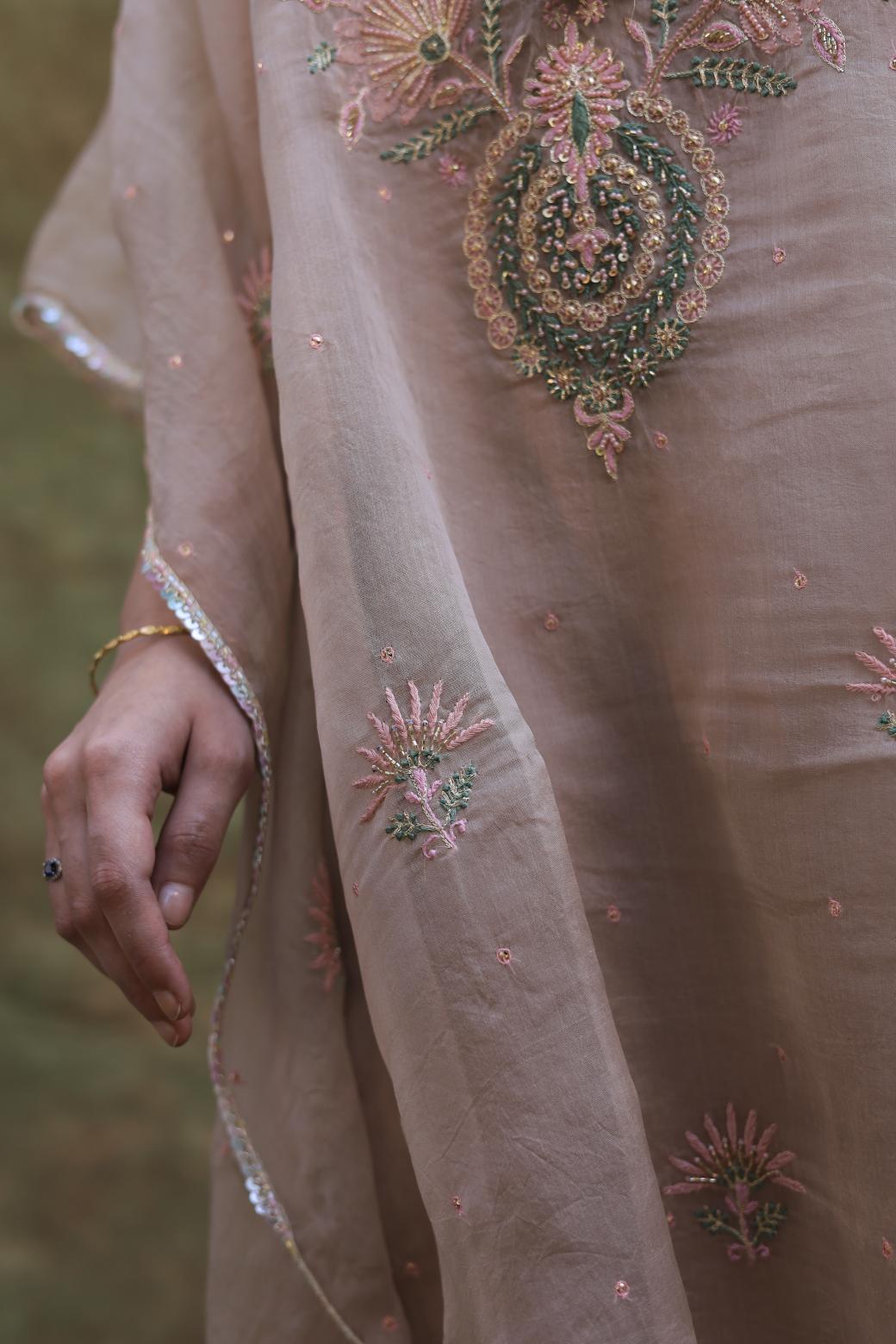 Rose Gold | Noor Organza Kaftans