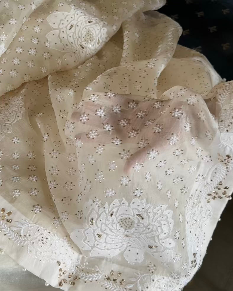 Rose Motifs Noor Organza White Chikankari Saree