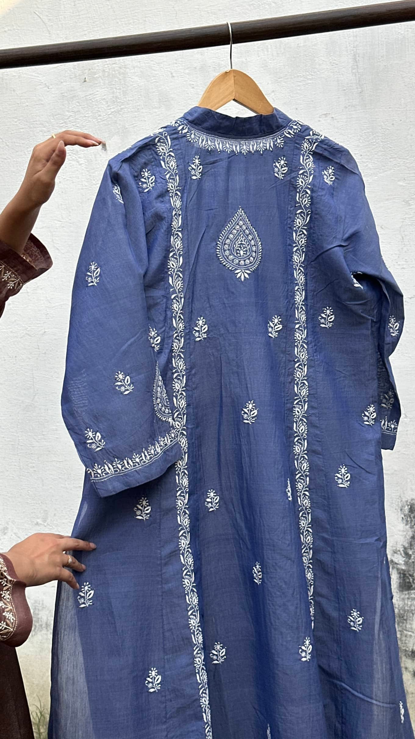 Royal Blue SICO Mal Chikankari Kurta With Mukaish Kamdani – Ready to Wear