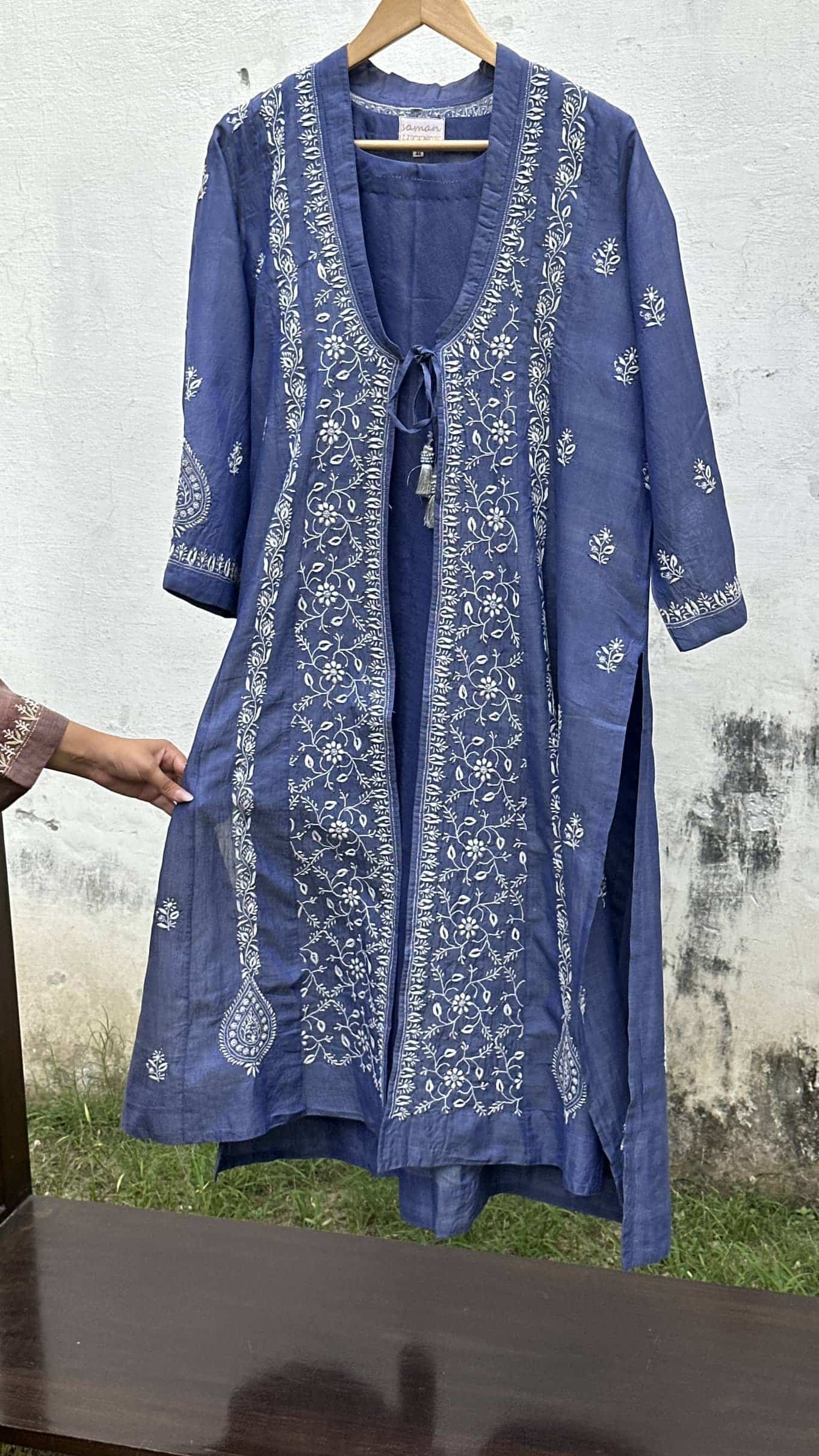 Royal Blue SICO Mal Chikankari Kurta With Mukaish Kamdani – Ready to Wear