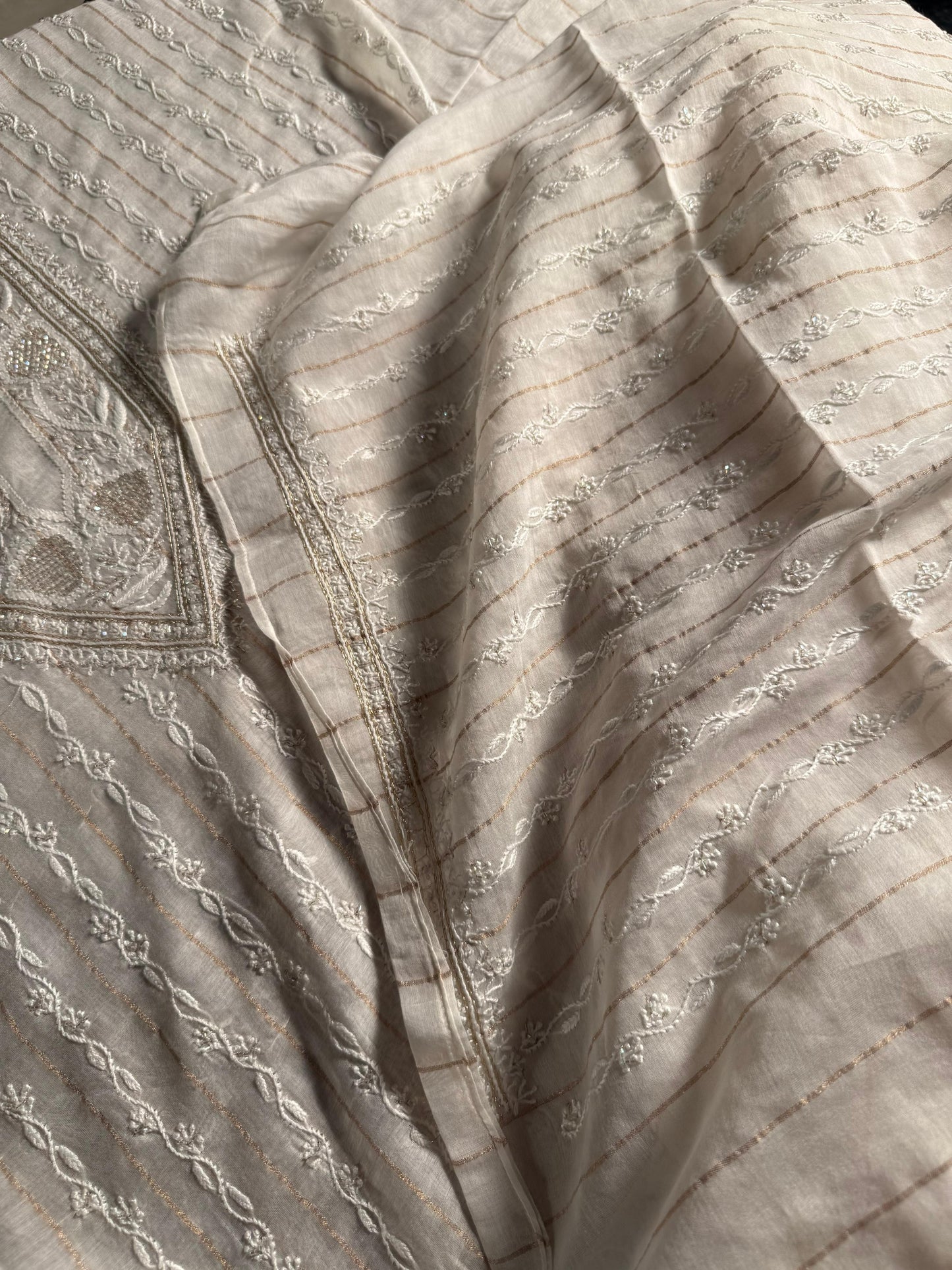 White Zari Chanderi Unstitched Men’s Kurta Fabrics