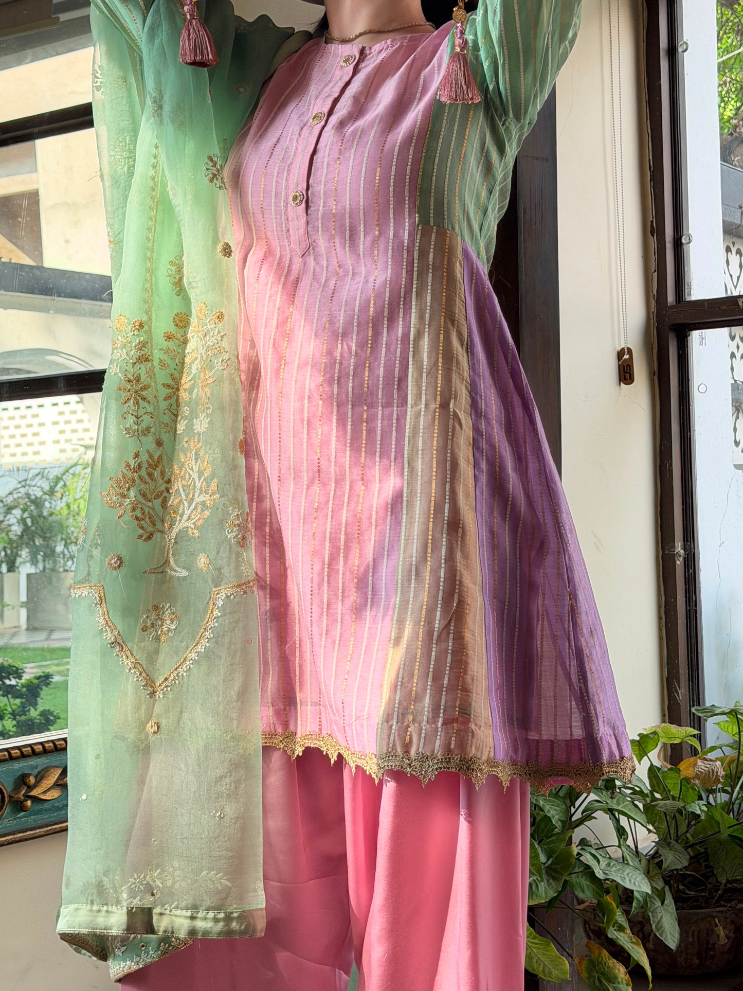 Multi Shade Kalidar Handloom Chikankari Farshi Sets