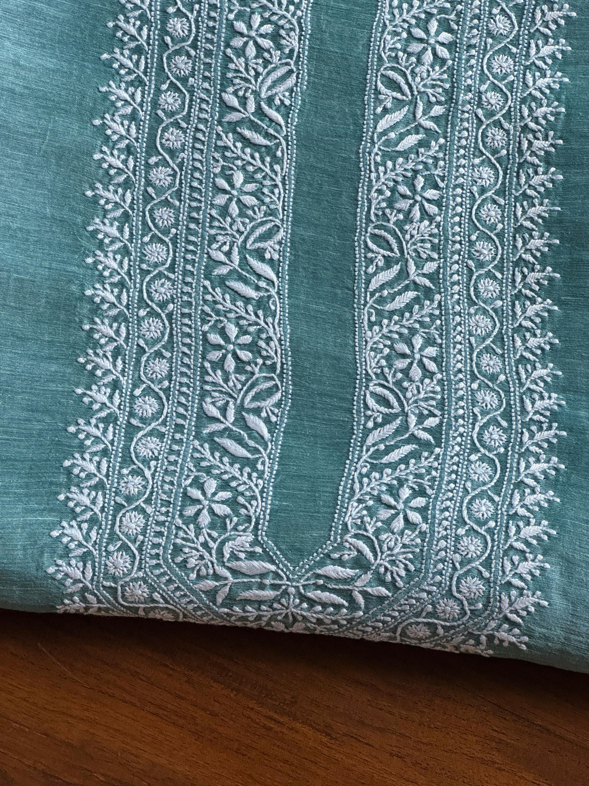 Blusih Green  Shade Linen Chikankari Unstitched Men's Kurtas Fabric