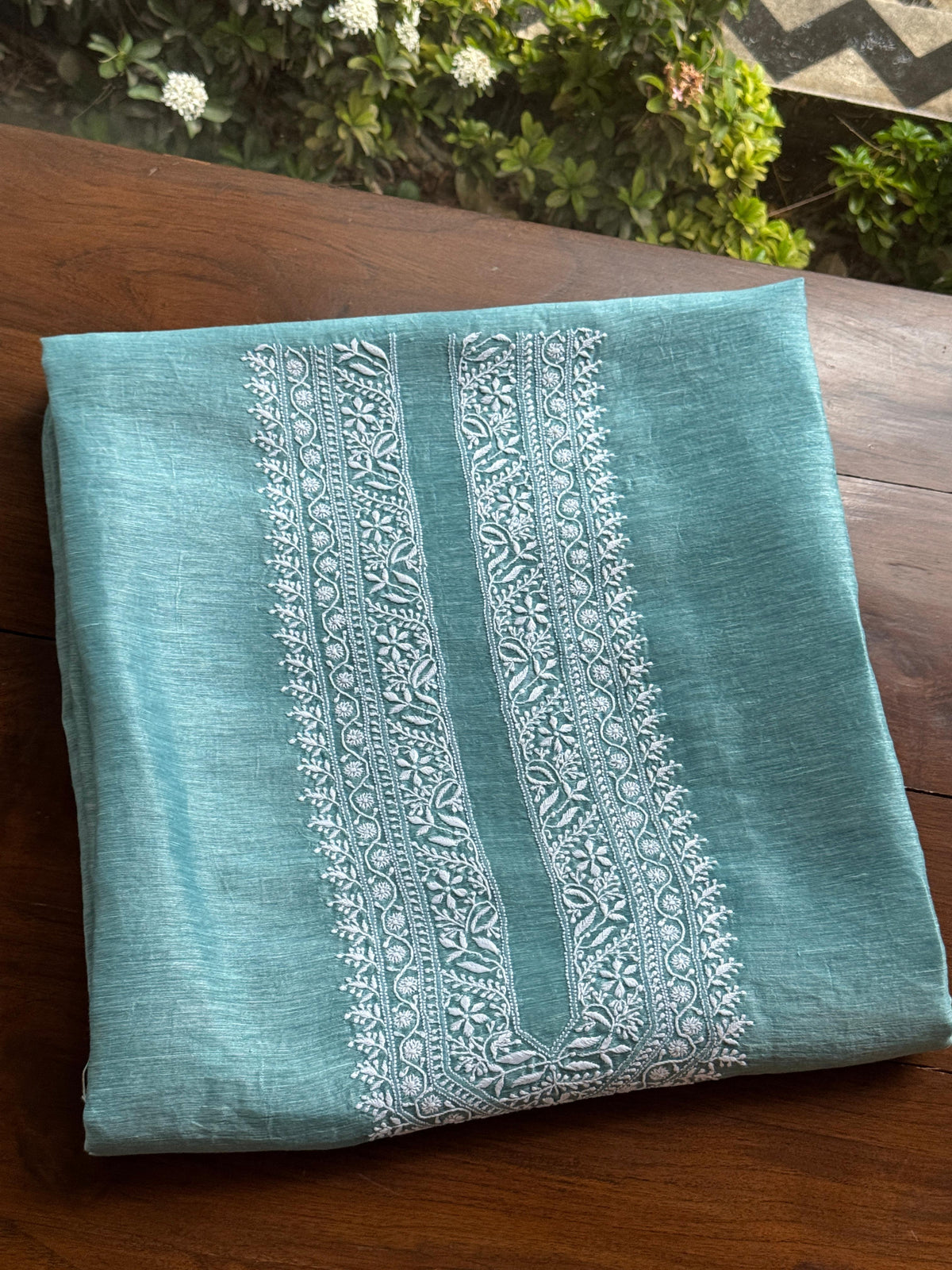 Blusih Green  Shade Linen Chikankari Unstitched Men's Kurtas Fabric