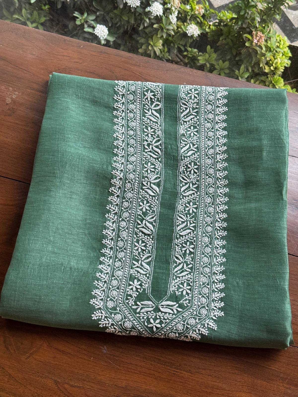 Dark Green Shade Linen Chikankari Unstitched Men's Kurtas Fabric