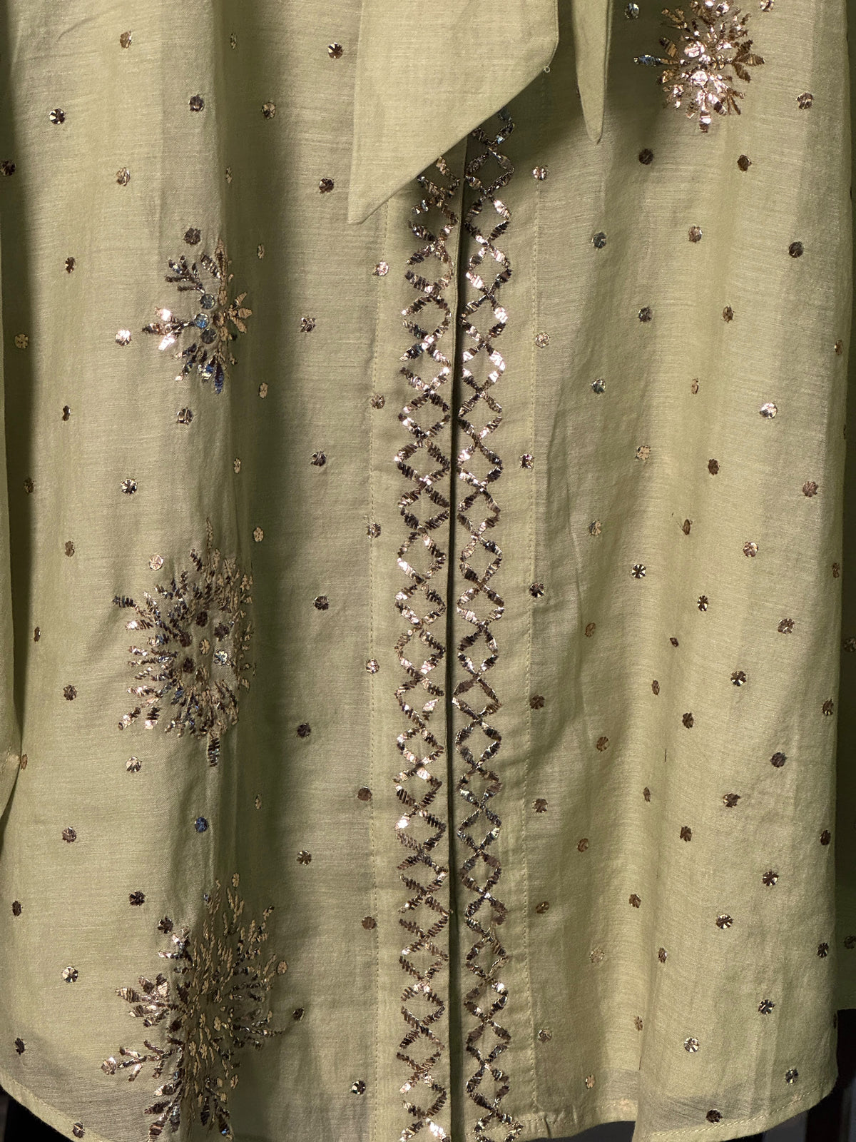 Green Shade Mul Chanderi Mukaish Badla Short Shirt with Bow Neck