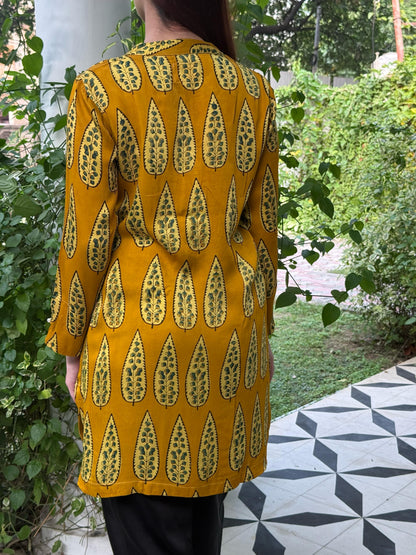 Ajrak Yellow & Green Mashru Silk, Short Kurta
