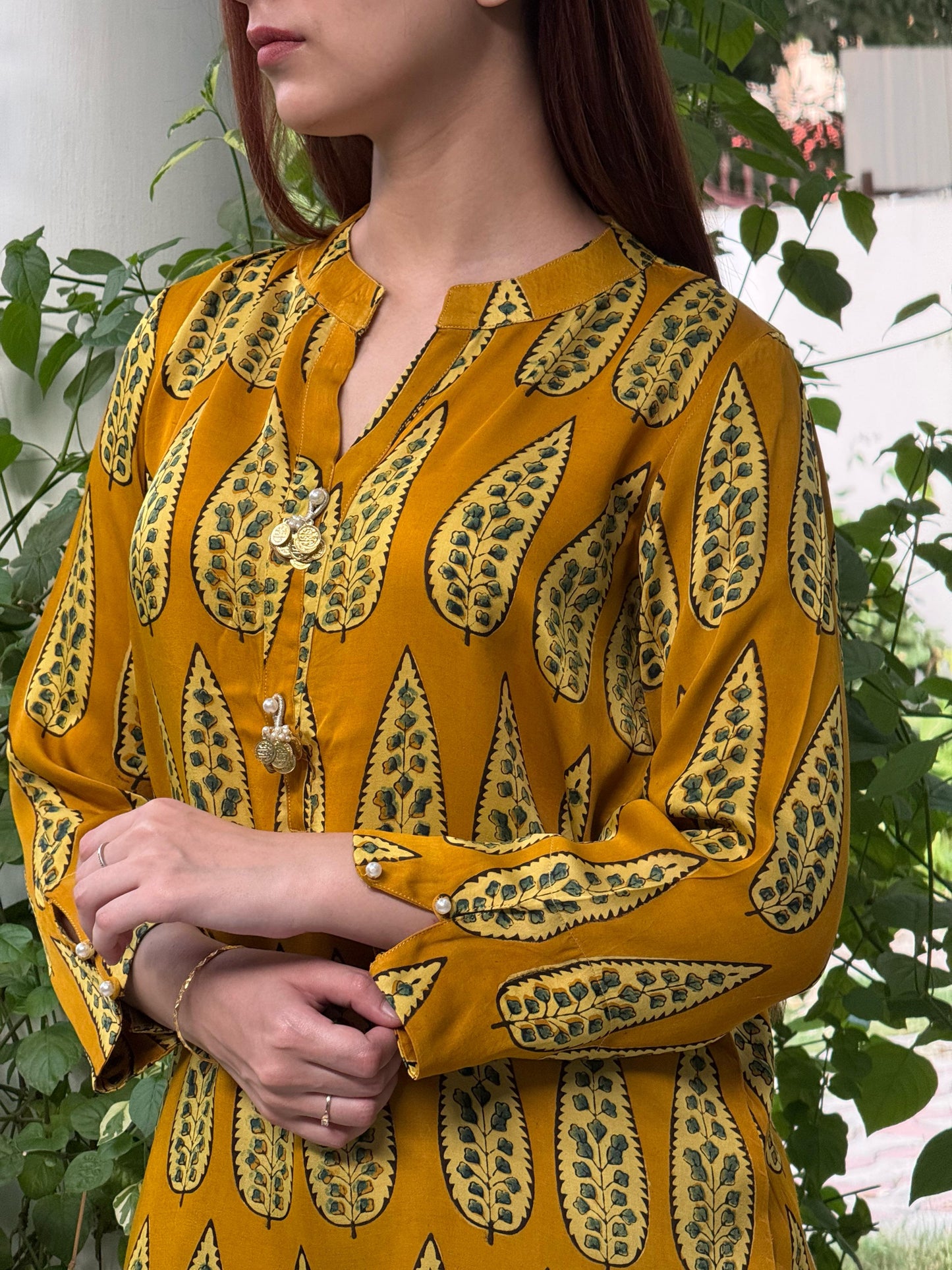 Ajrak Yellow & Green Mashru Silk, Short Kurta