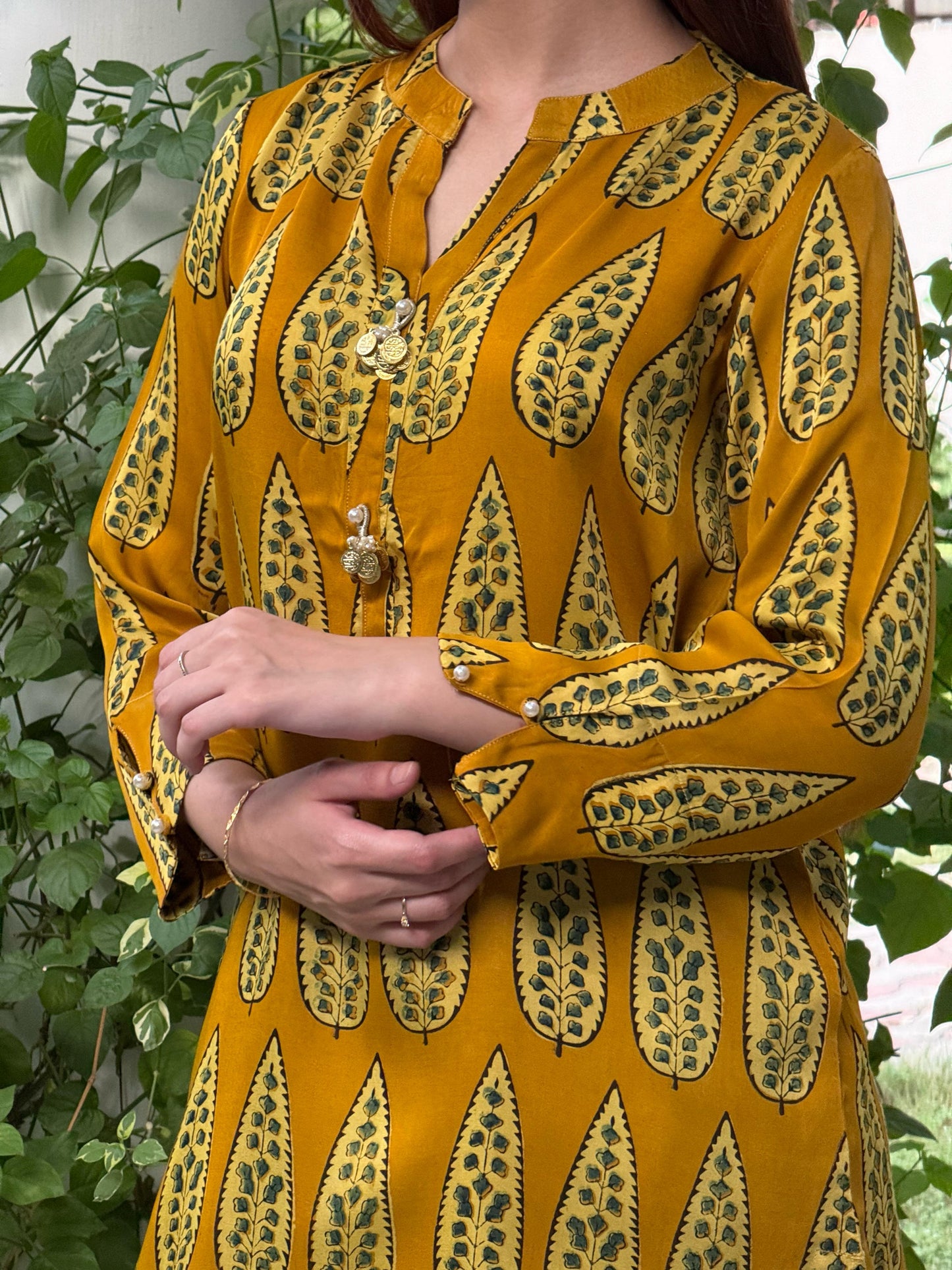 Ajrak Yellow & Green Mashru Silk, Short Kurta