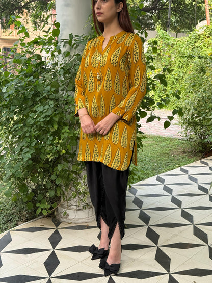 Ajrak Yellow & Green Mashru Silk, Short Kurta