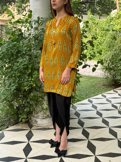 Ajrak Yellow & Green Mashru Silk, Short Kurta