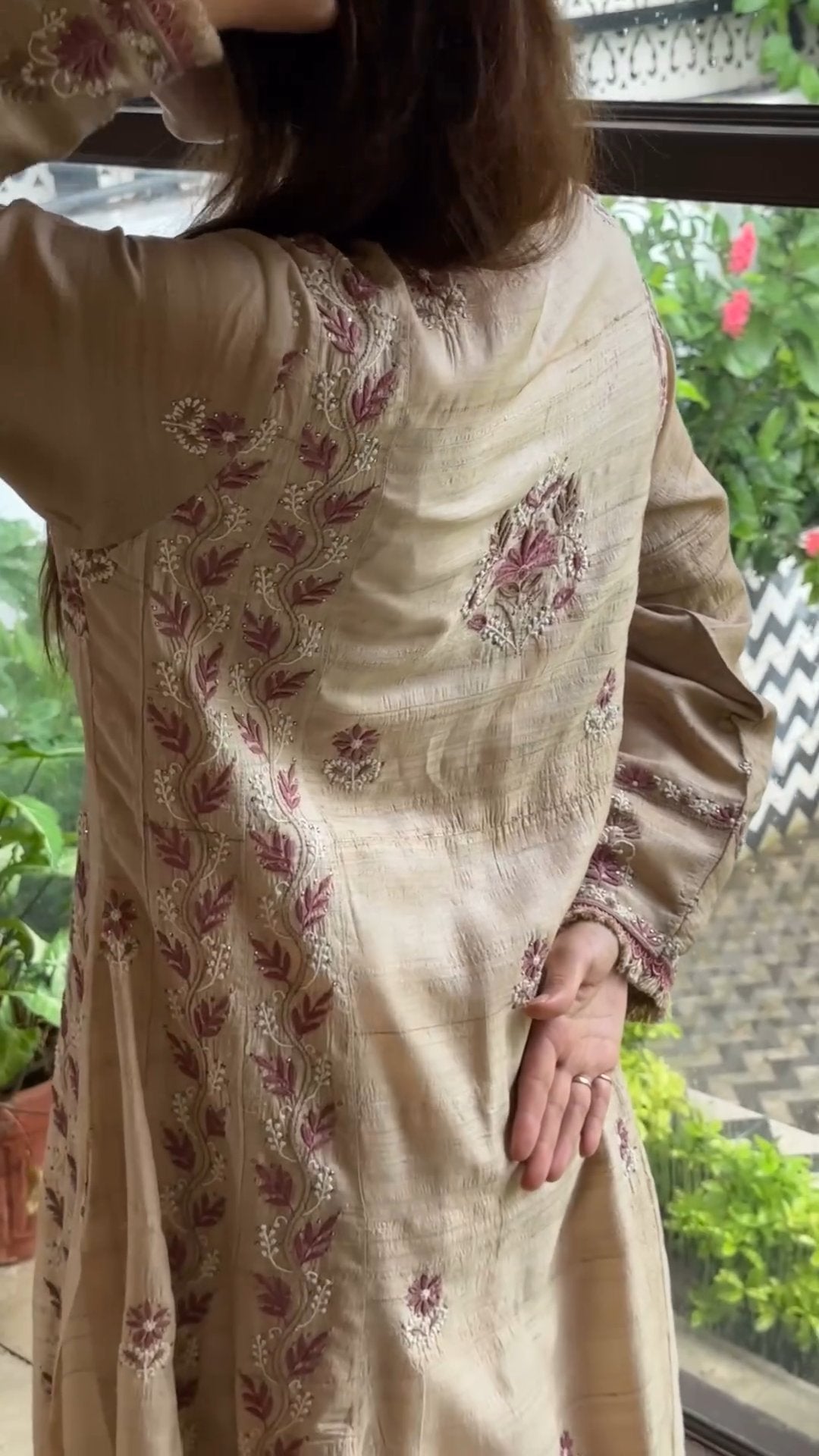 Basak Natural Tussar Silk Kalidar Chikankari Kurta Dupatta Set With Mukaish Kamdani
