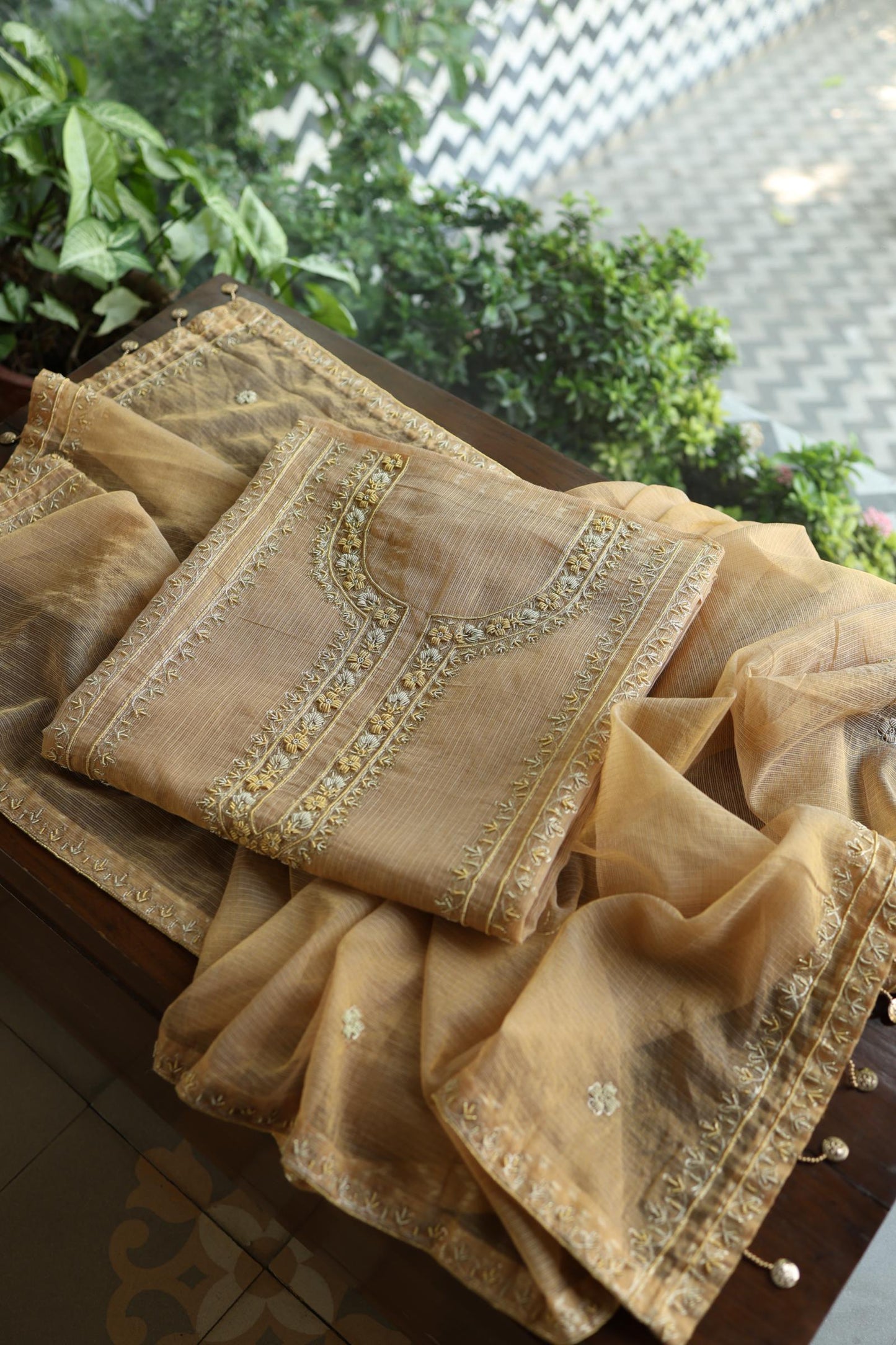 Beige Shade Shade Shade Tissue Kota Chikankari Unstitched Fabric