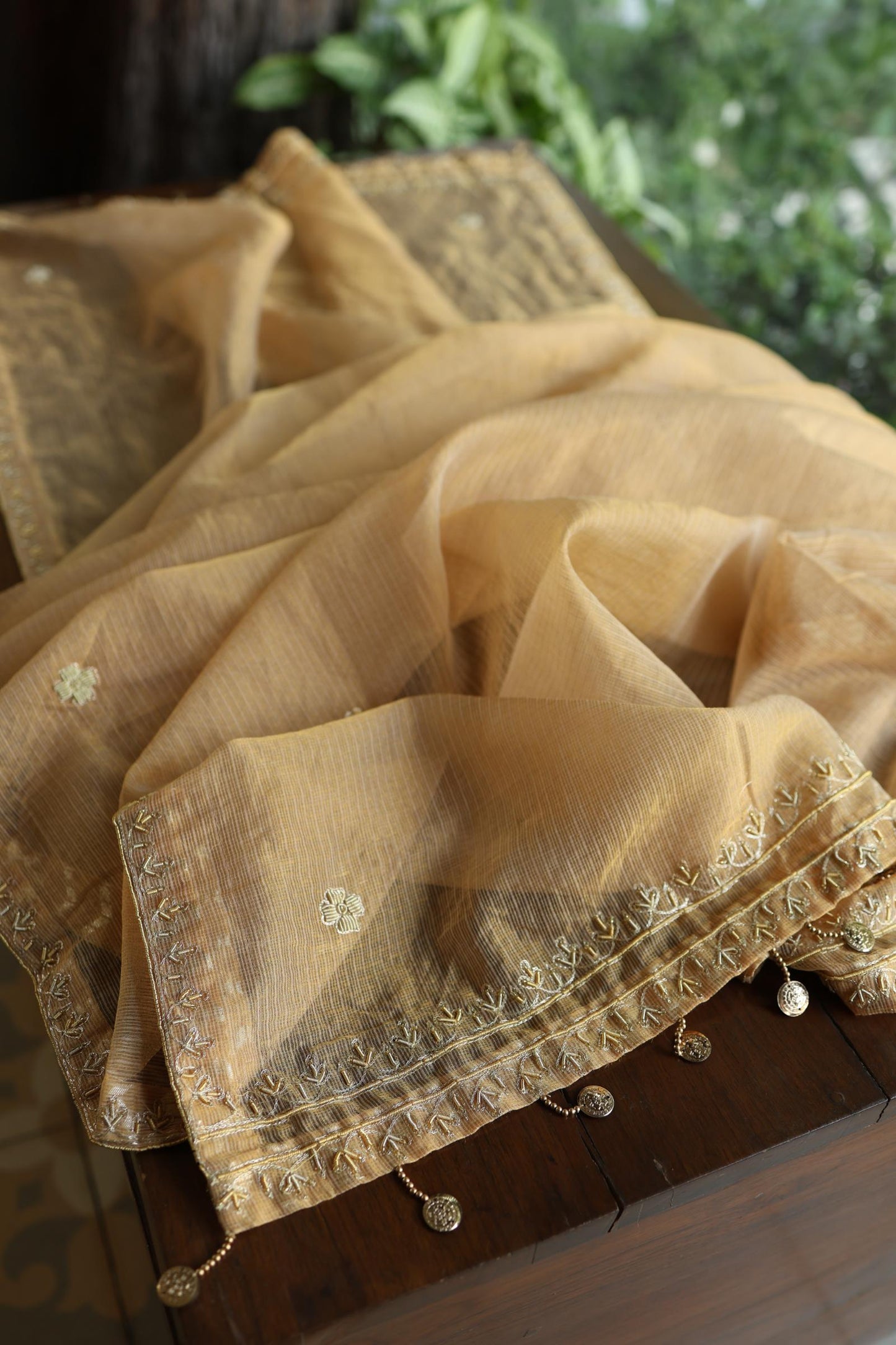 Beige Shade Shade Shade Tissue Kota Chikankari Unstitched Fabric