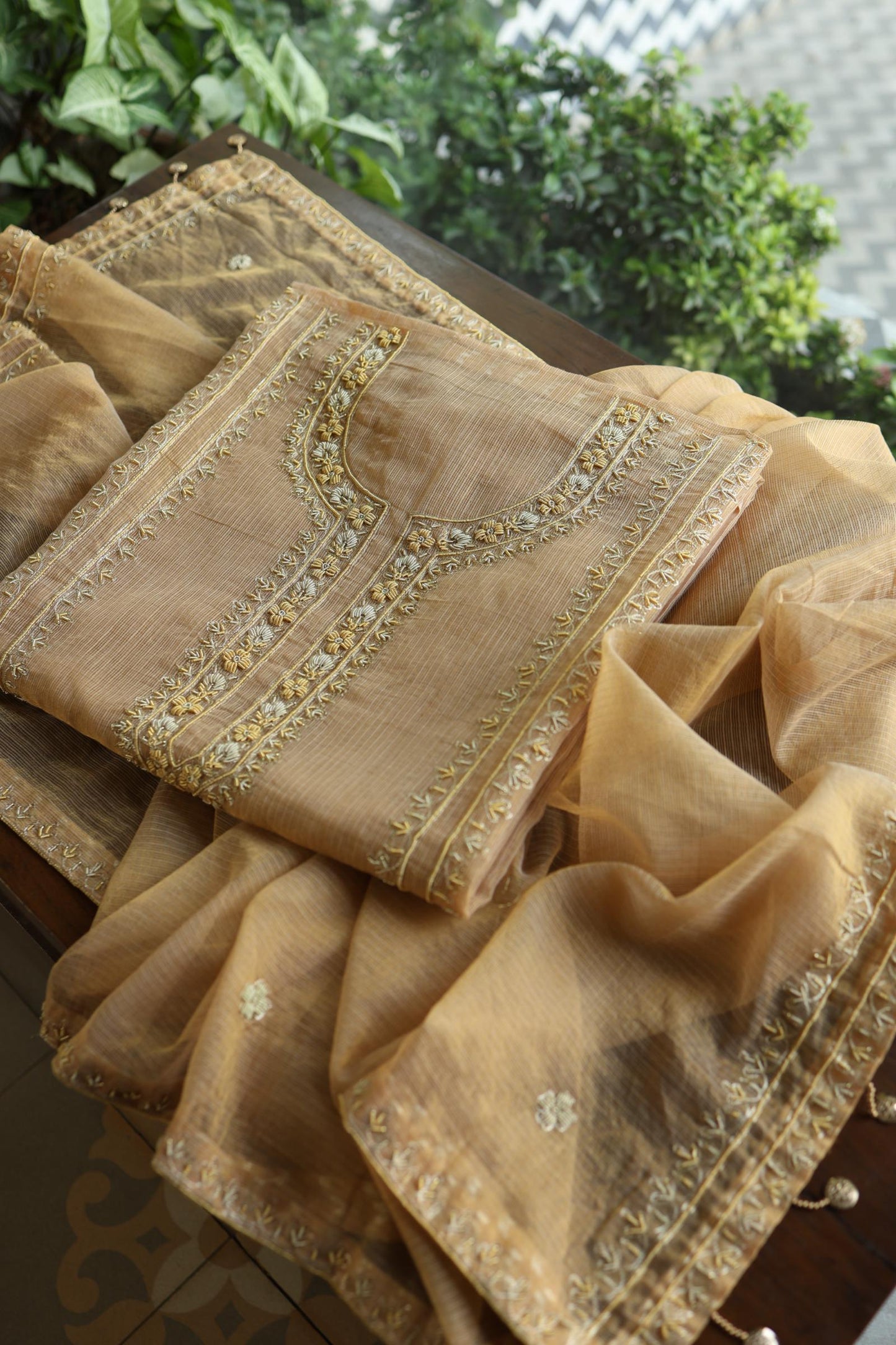 Beige Shade Shade Shade Tissue Kota Chikankari Unstitched Fabric