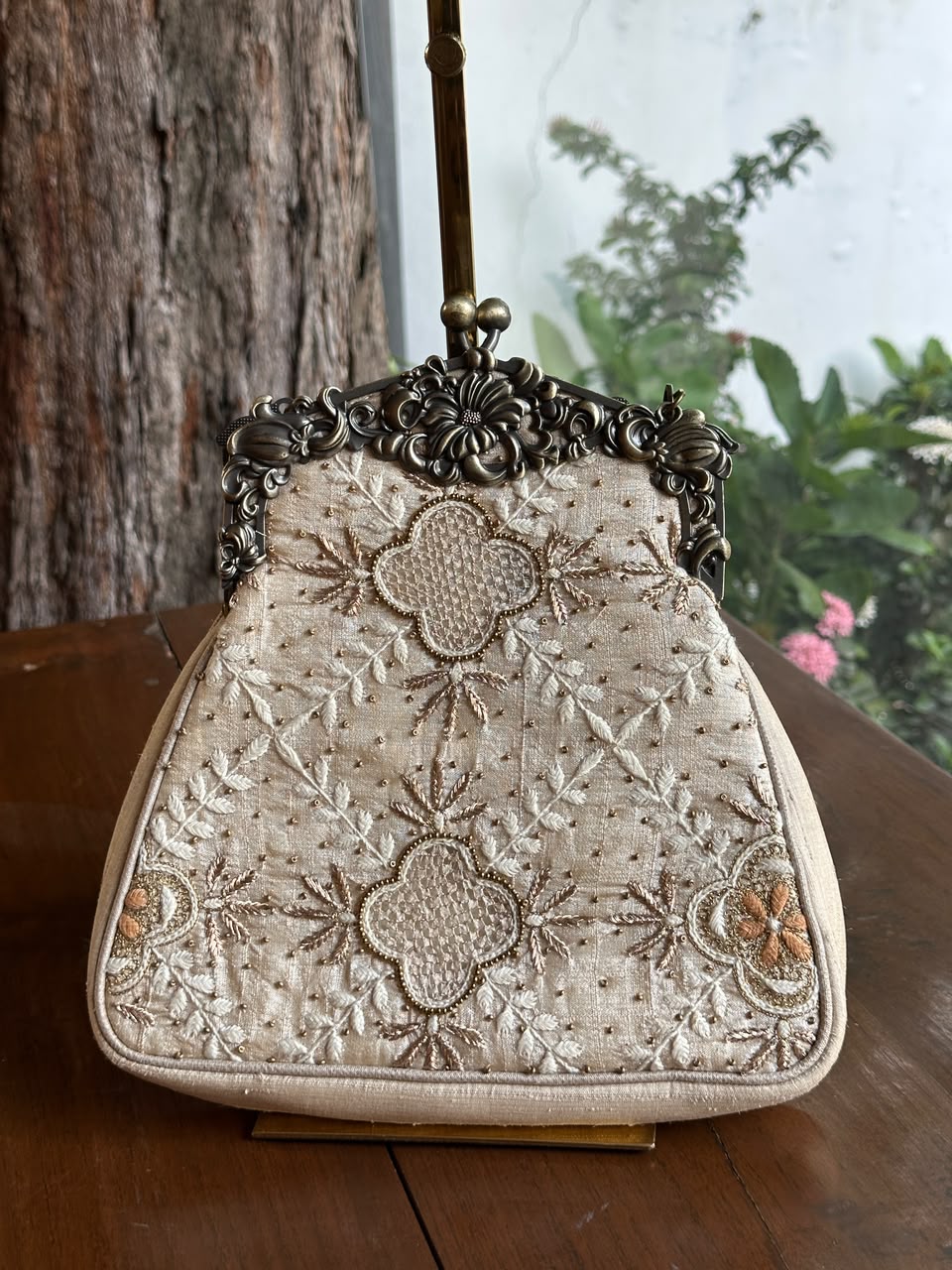 Beige Shade Vintage Motif Ari Sling Bags