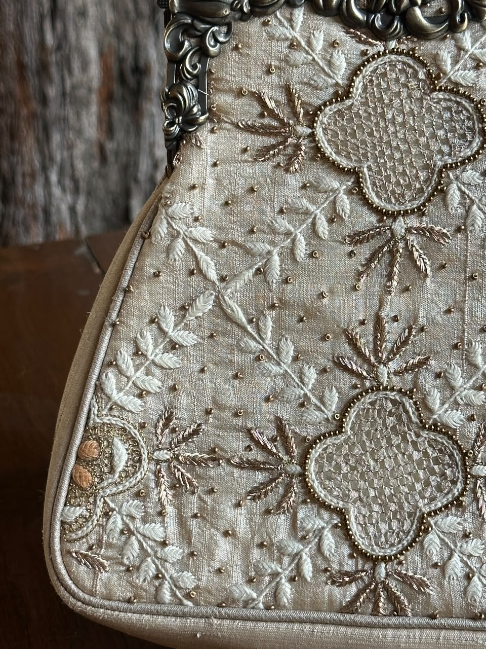 Beige Shade Vintage Motif Ari Sling Bags