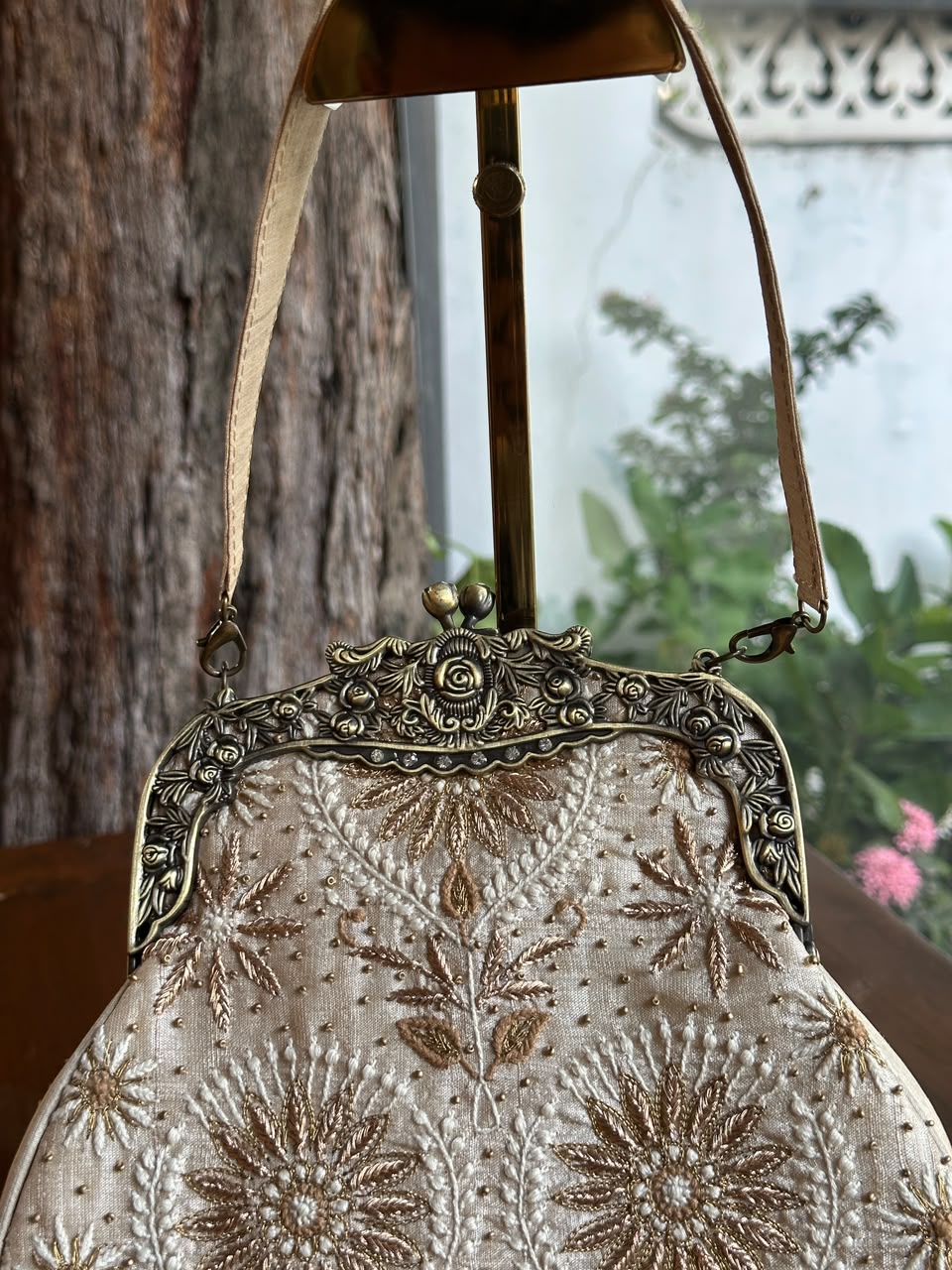 Beige Shade Vintage Motif Ari Sling Bags