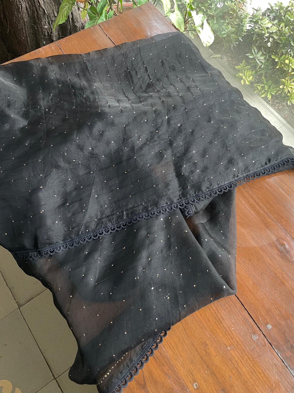 Black Noor Organza Mukaish Kamdani Dupatta With Lace