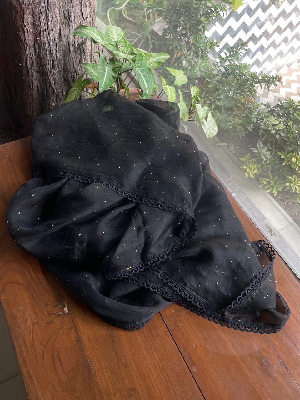 Black Noor Organza Mukaish Kamdani Dupatta With Lace