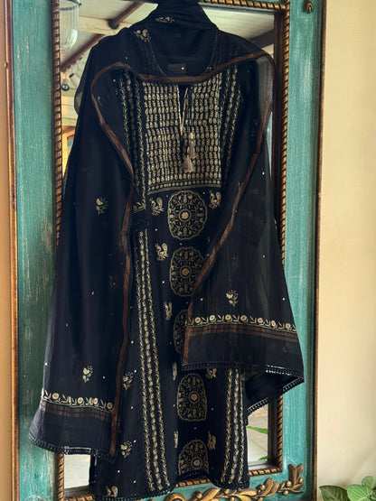 Black Shade Malmal Pearl White Chikankari Ready to Wear Kurta Set