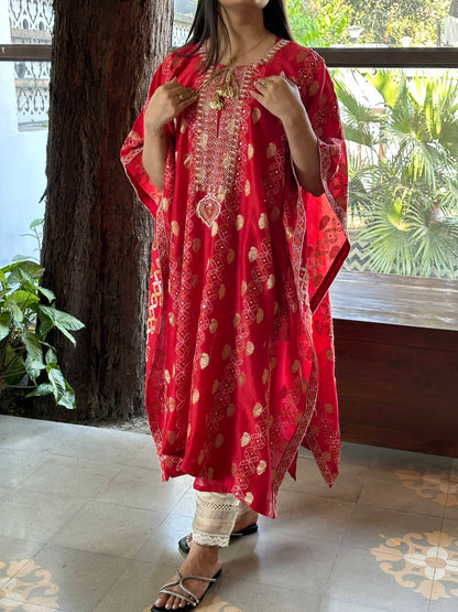 Red Zari Chanderi Chikankari Kaftan