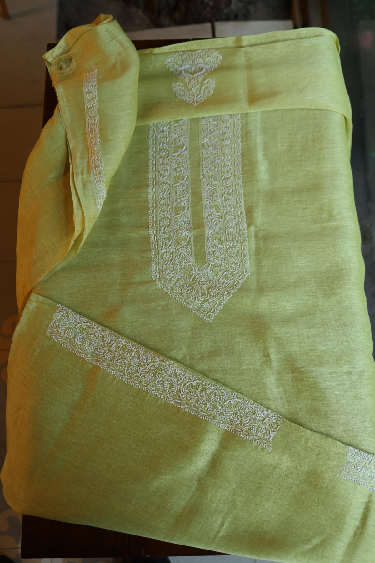 Dull Green Linen Chikankari Unstitched Men's Kurta Fabric